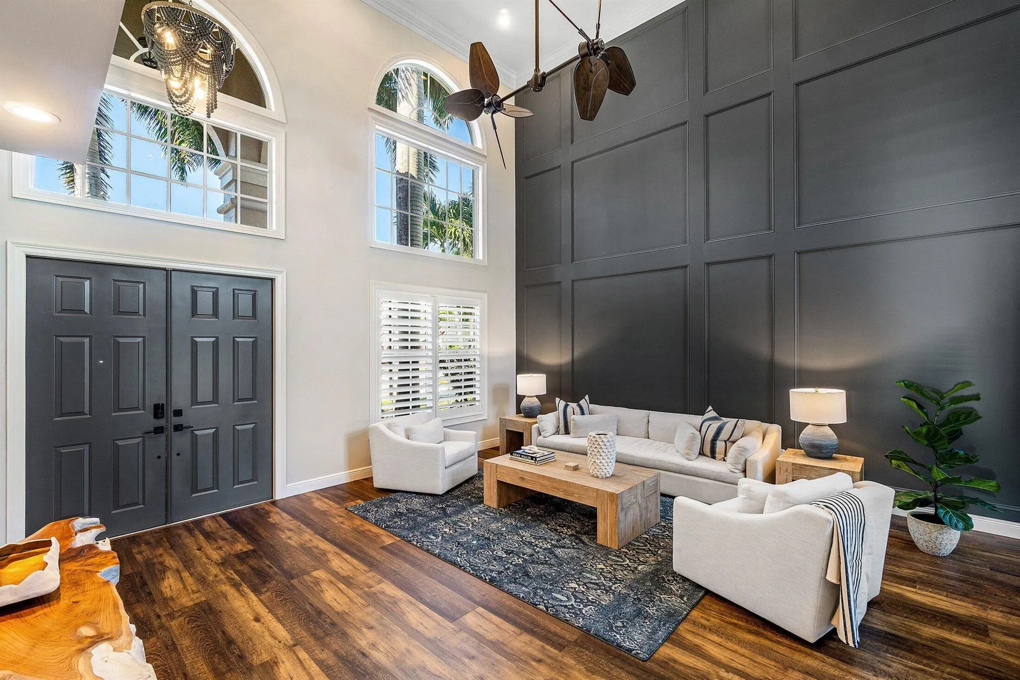 8911 Rockridge Glen Cove