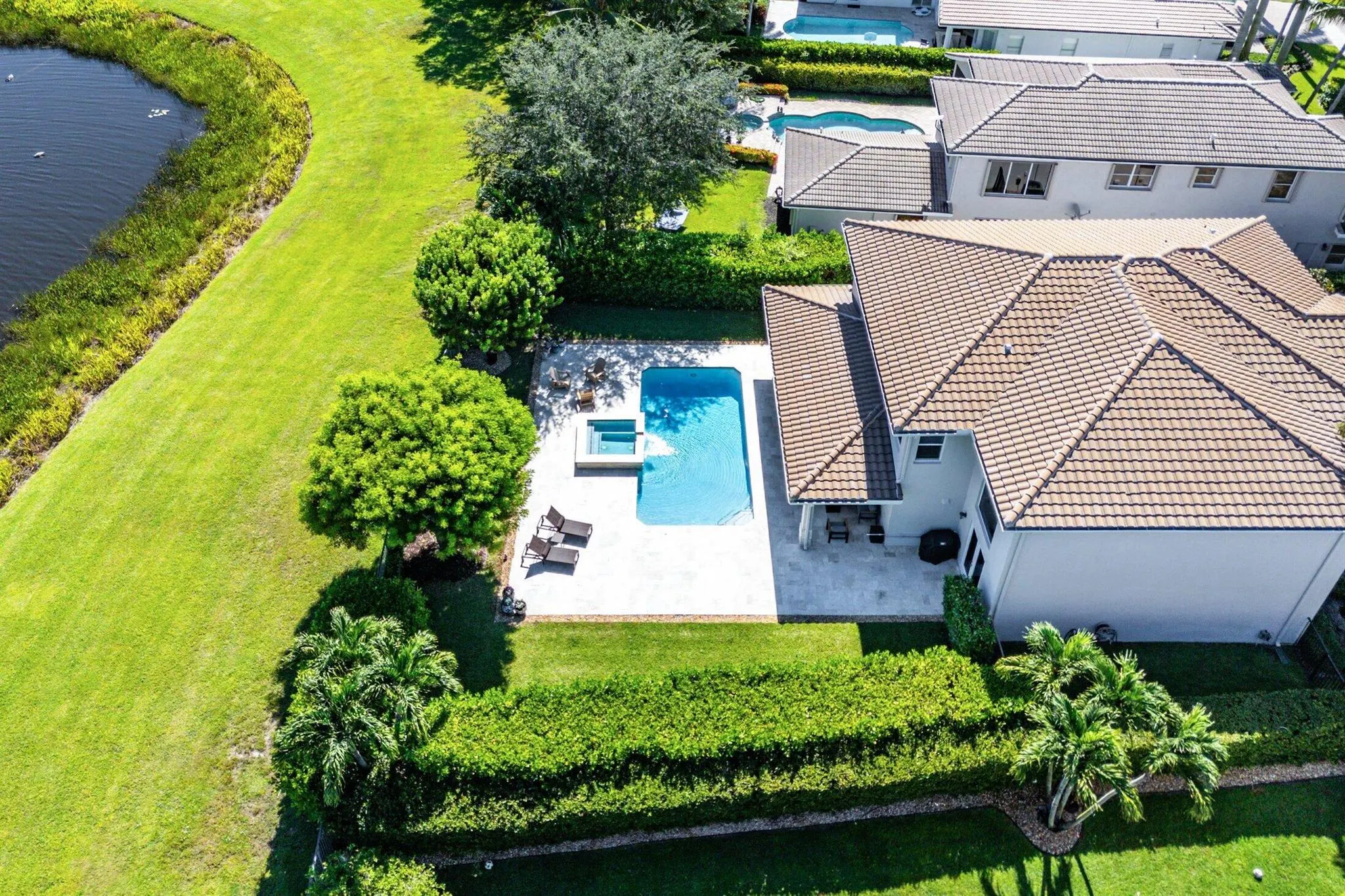 8911 Rockridge Glen Cove