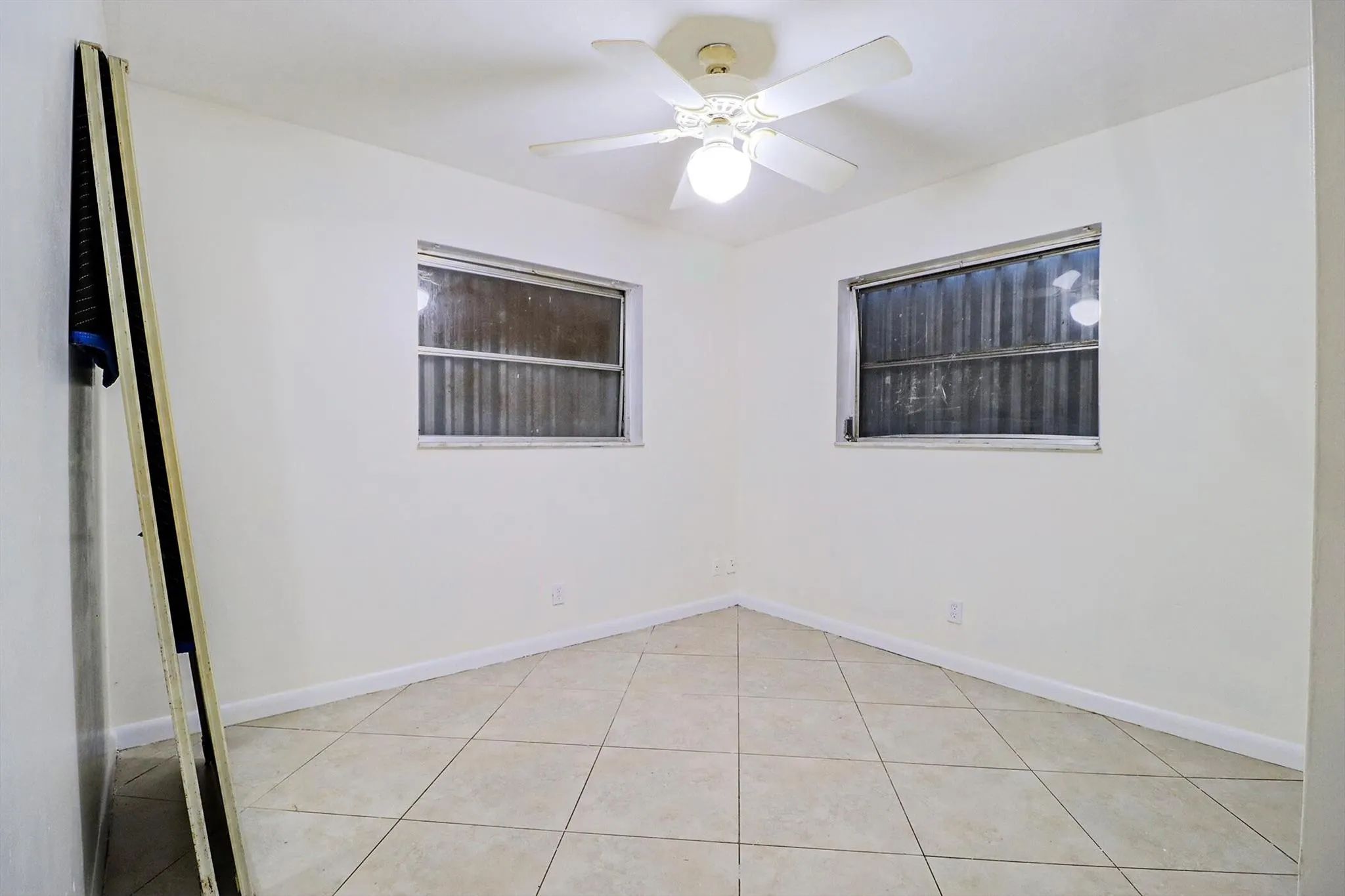 518 Linnet Circle