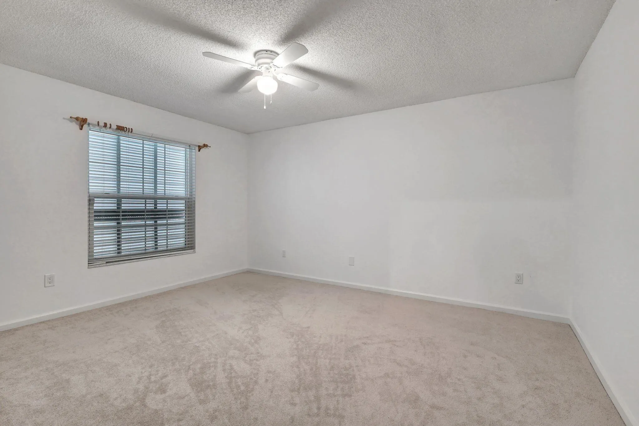1819 Staimford Circle