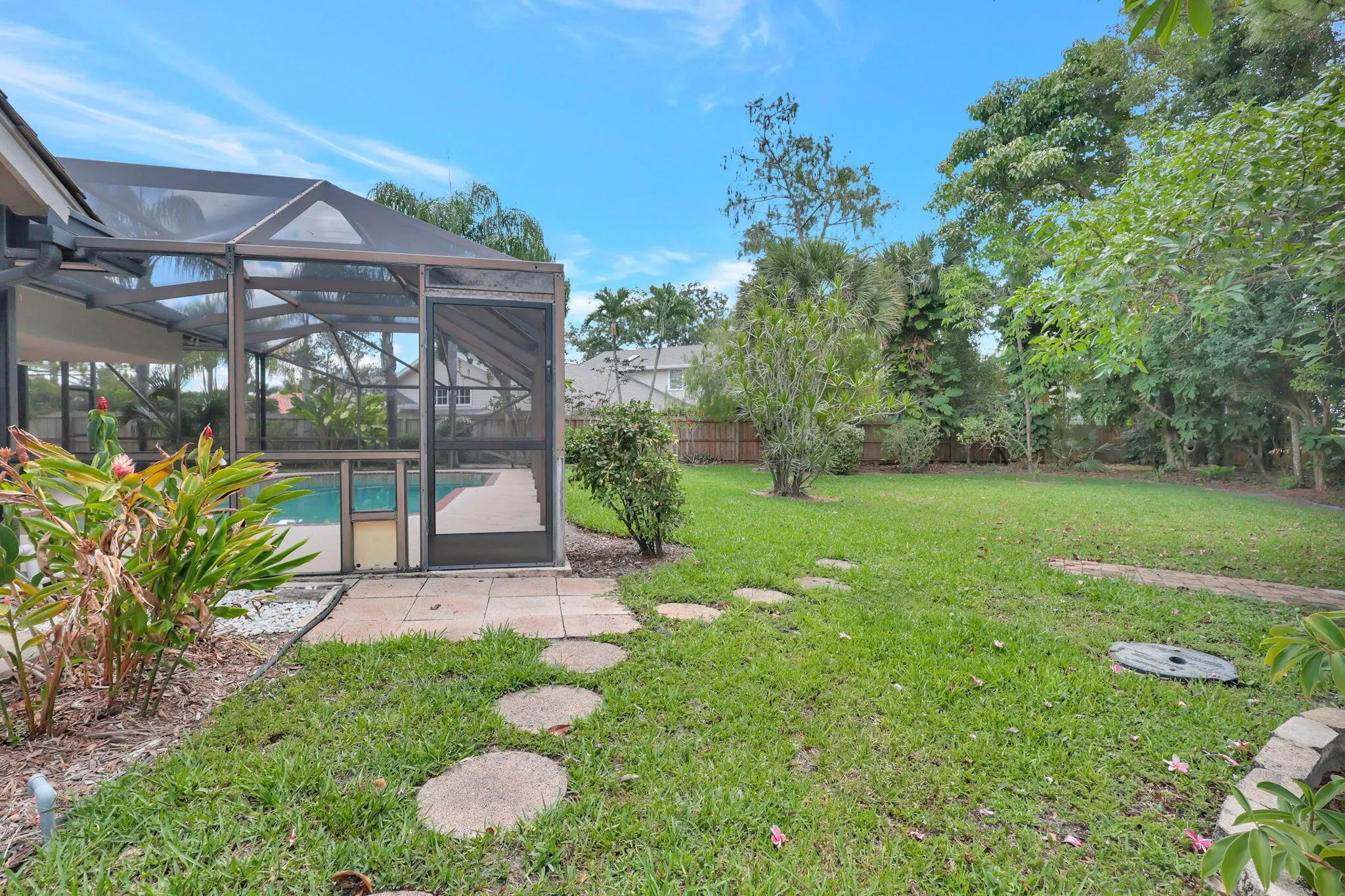 1819 Staimford Circle