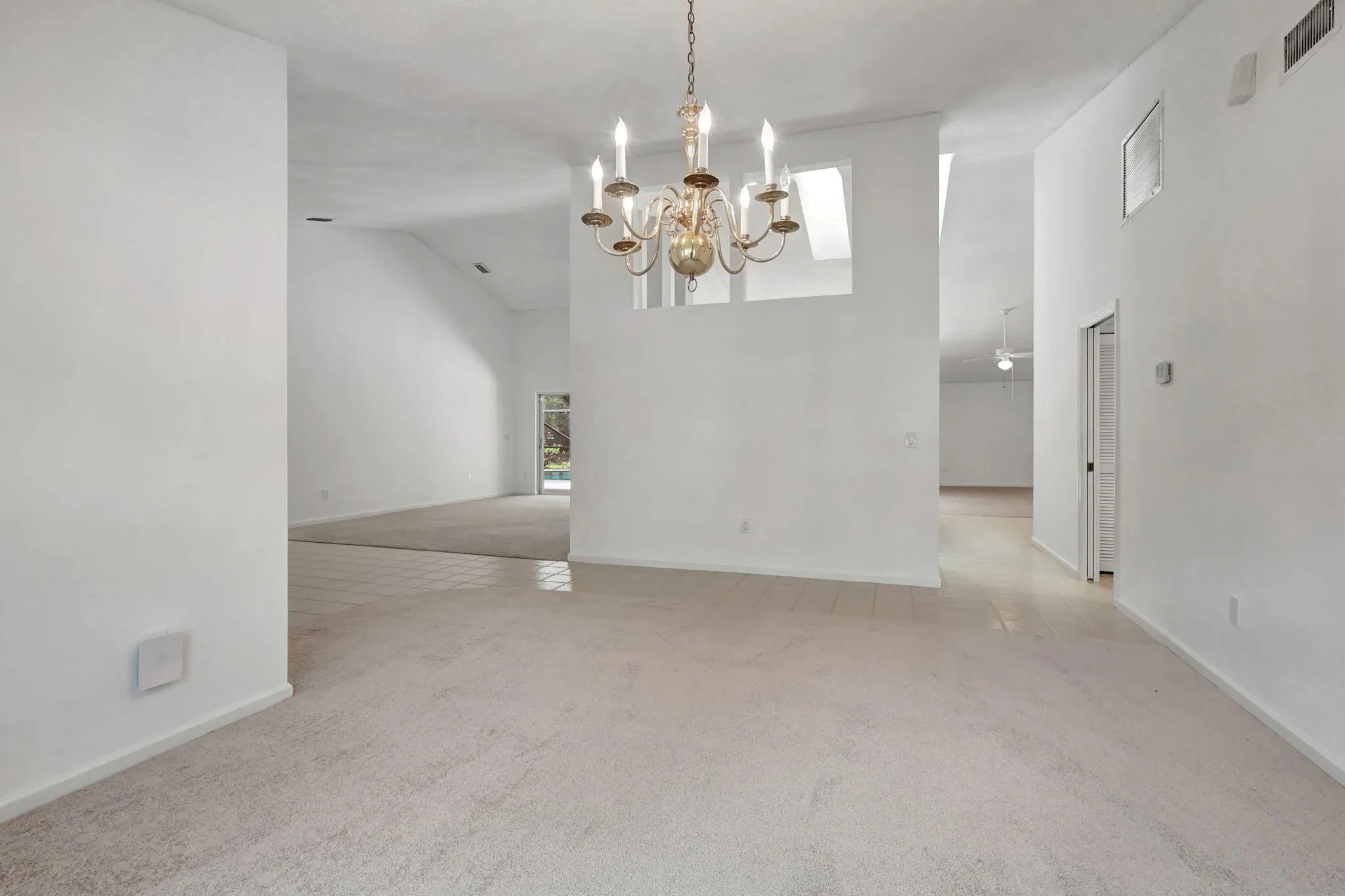 1819 Staimford Circle