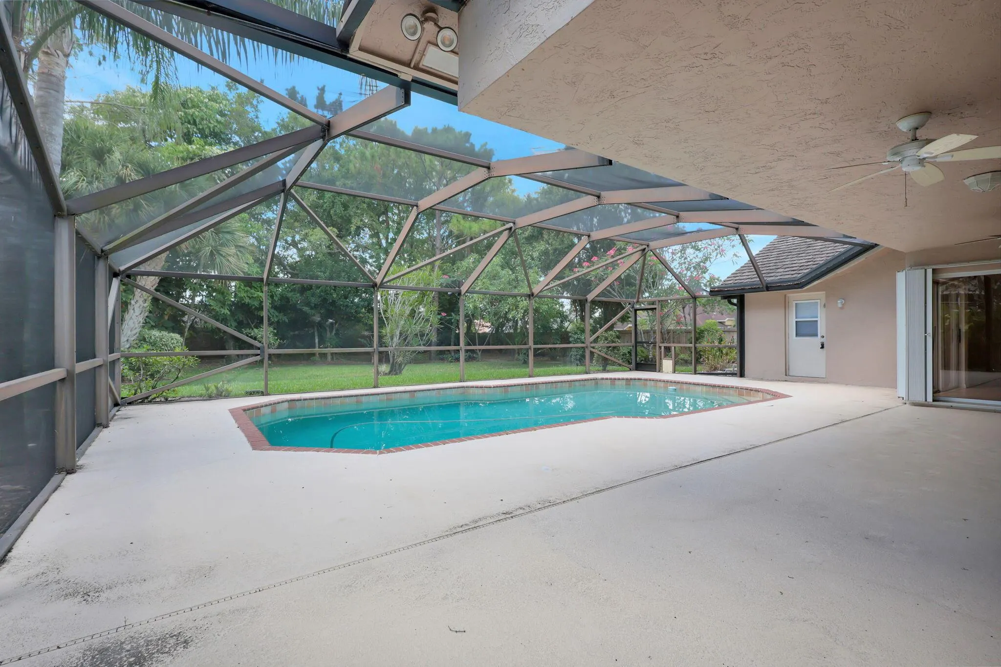 1819 Staimford Circle