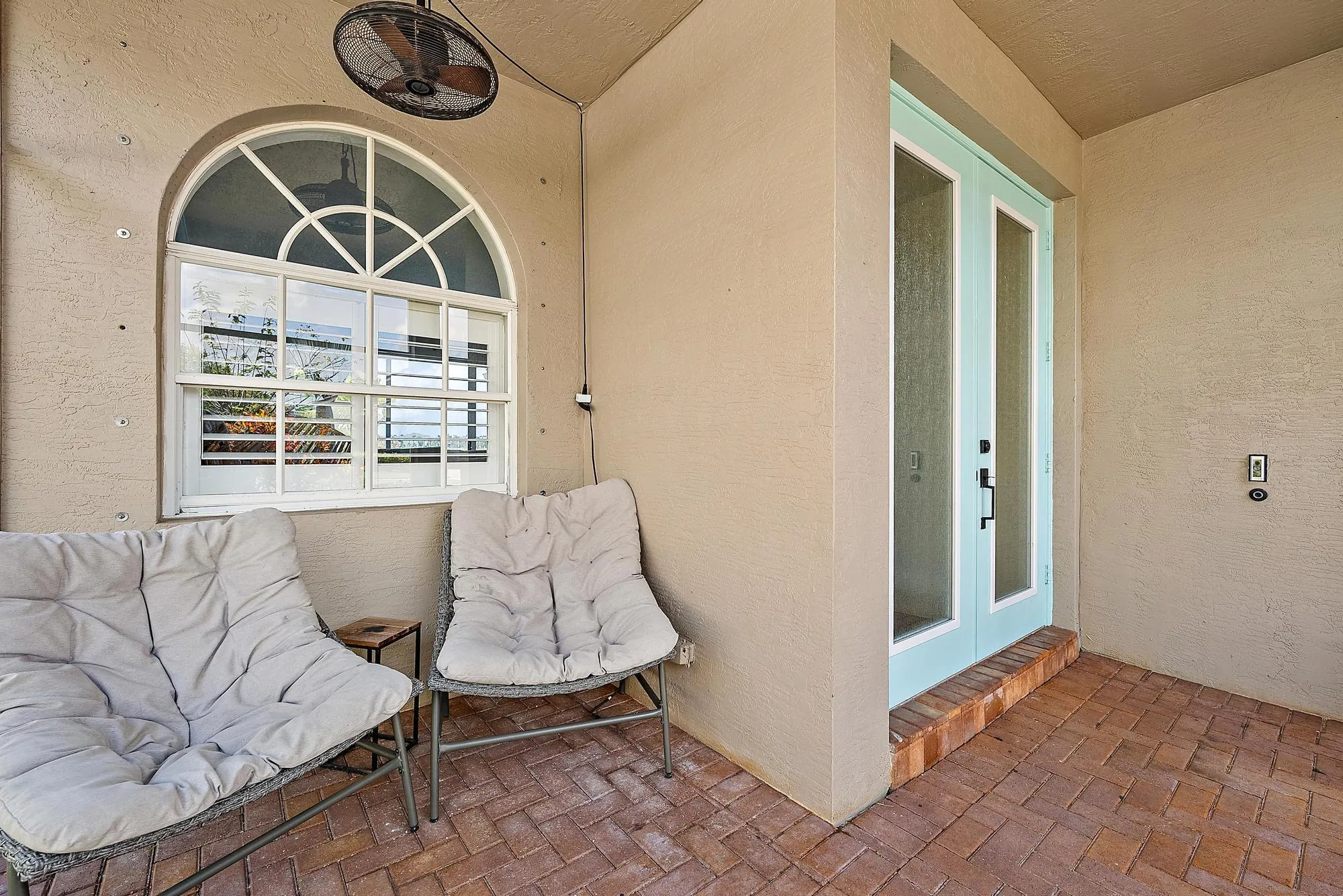 11534 SW Glengarry Court