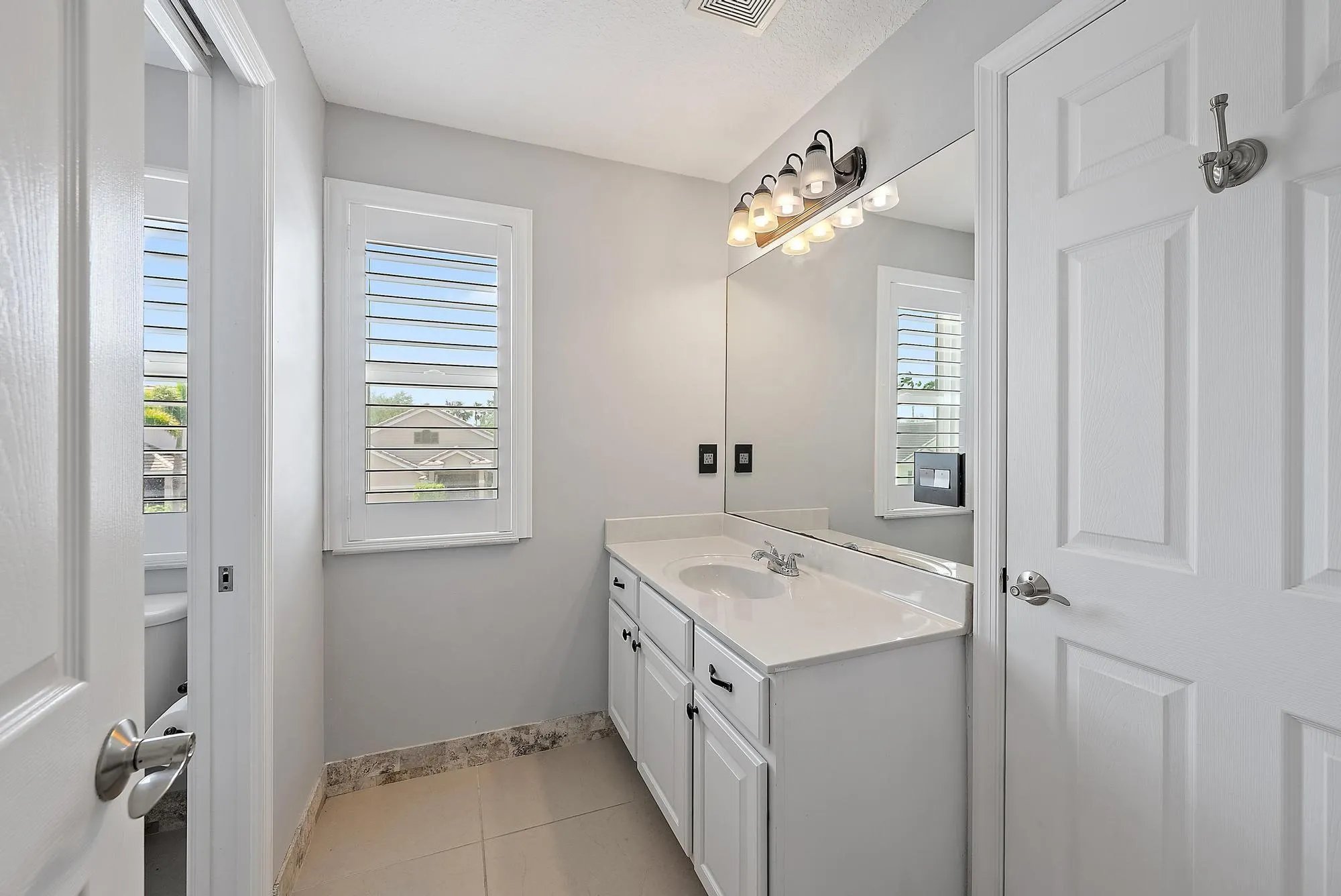11534 SW Glengarry Court