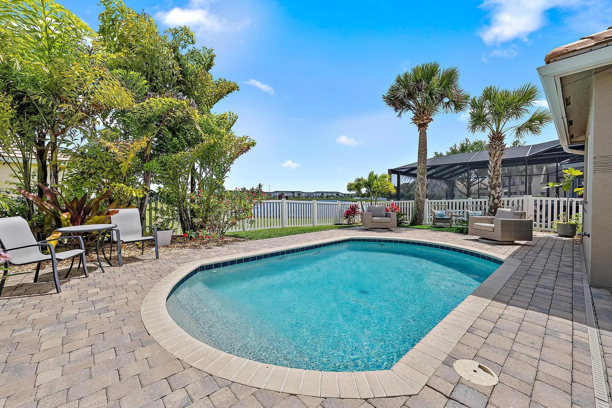 11534 SW Glengarry Court
