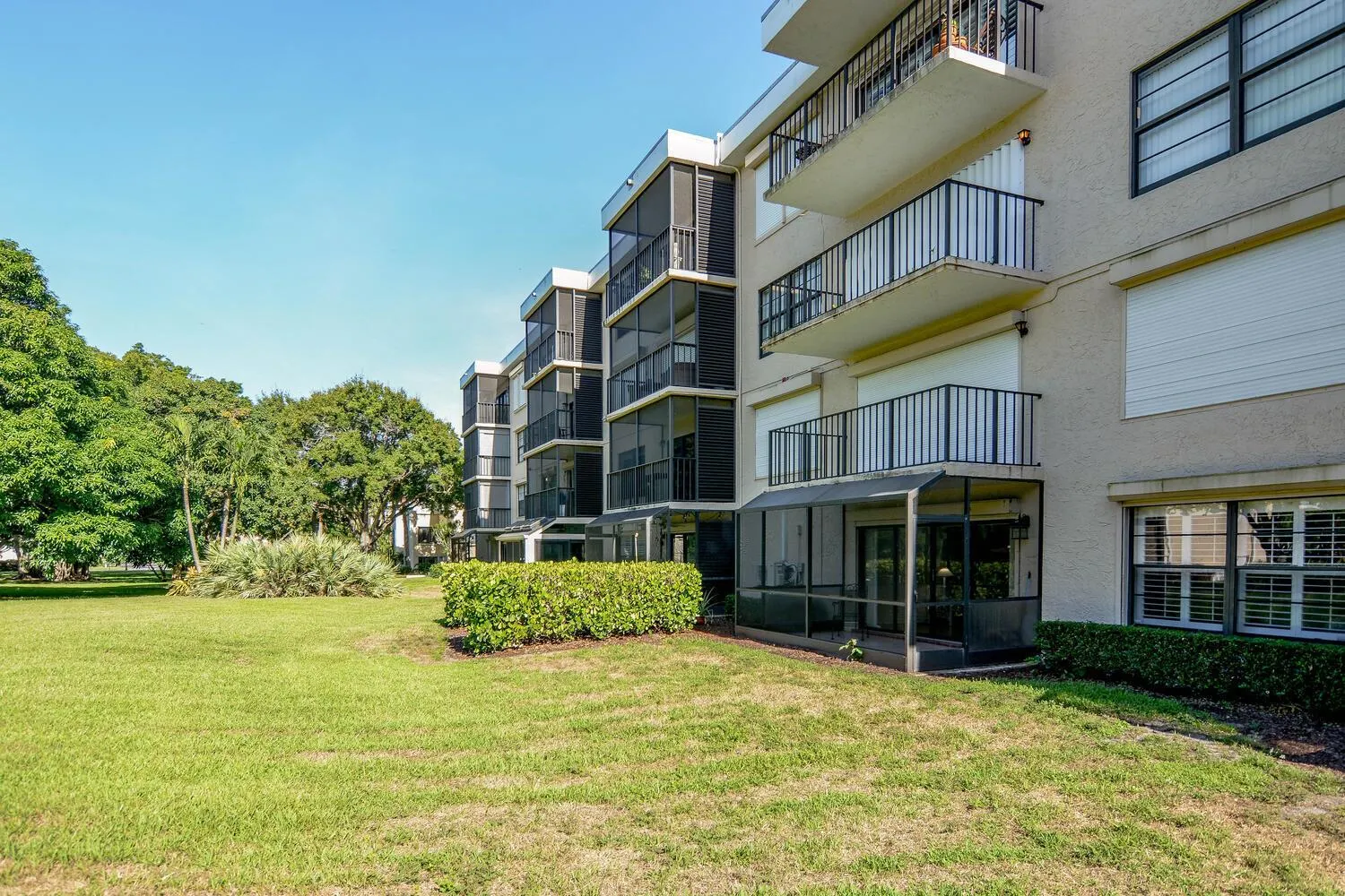 300 N A1a 103h, #103h