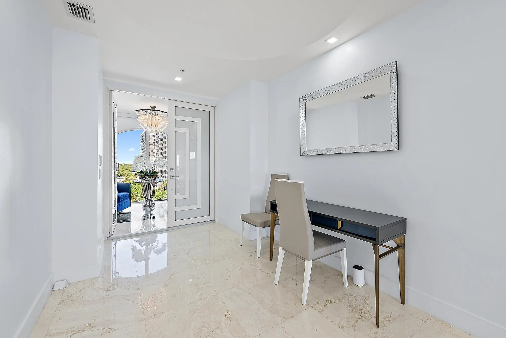 2070 N Ocean Boulevard, #Ph4