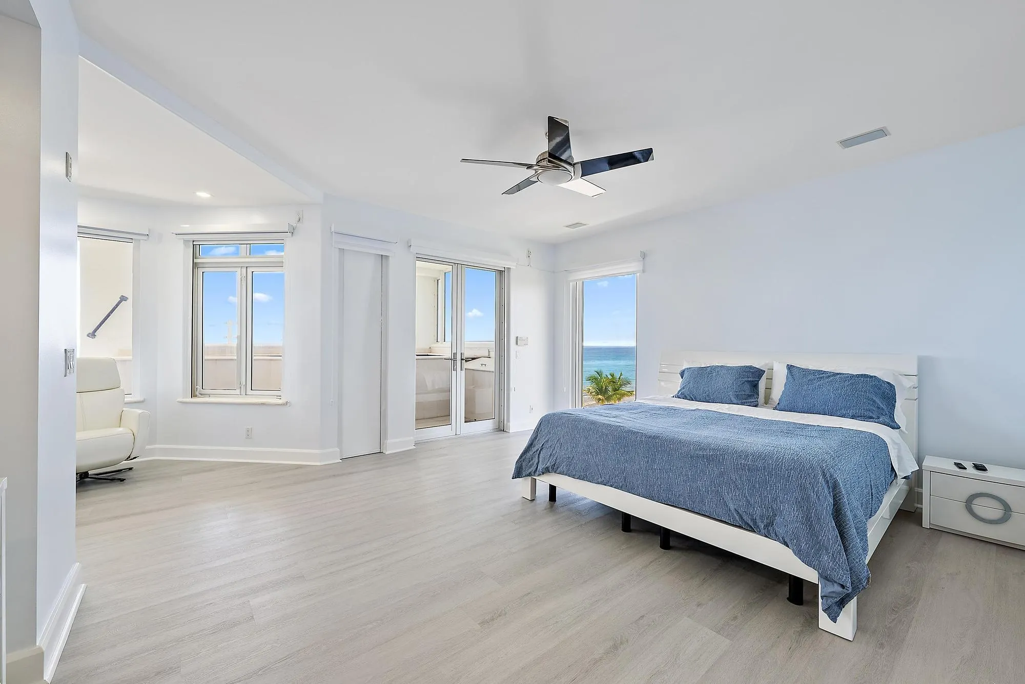 2070 N Ocean Boulevard, #Ph4