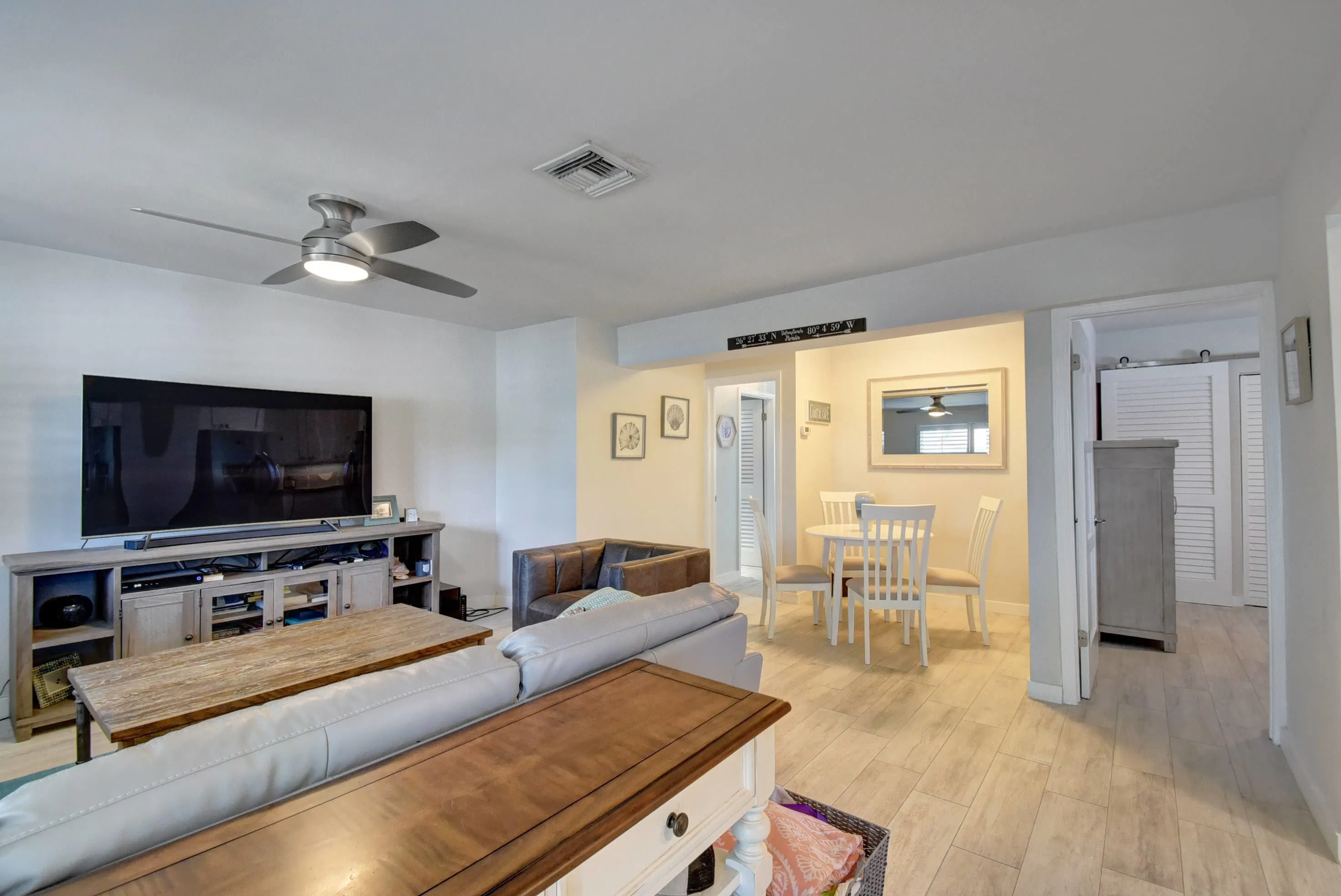1020 Casuarina Road, #0010