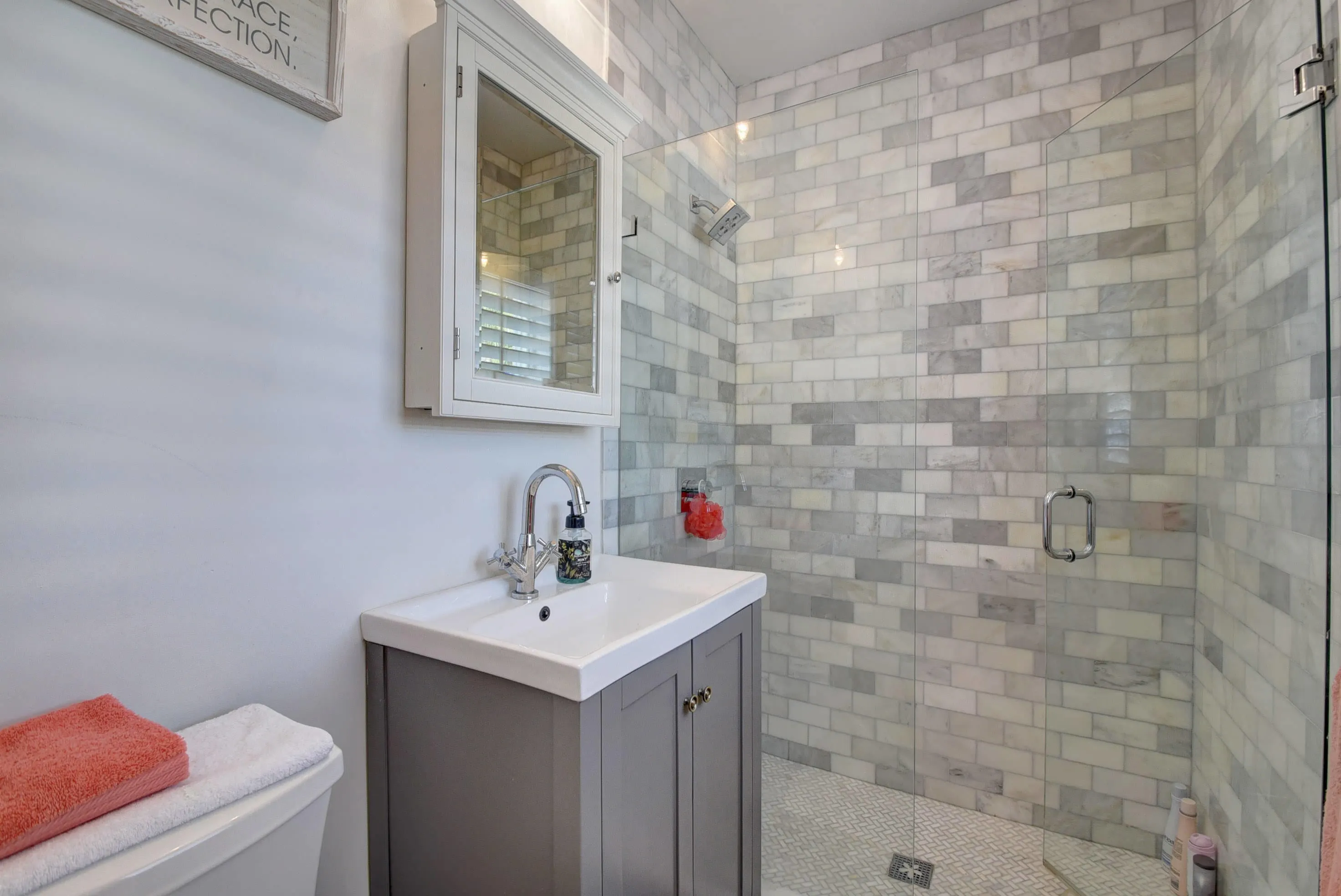 1020 Casuarina Road, #0010
