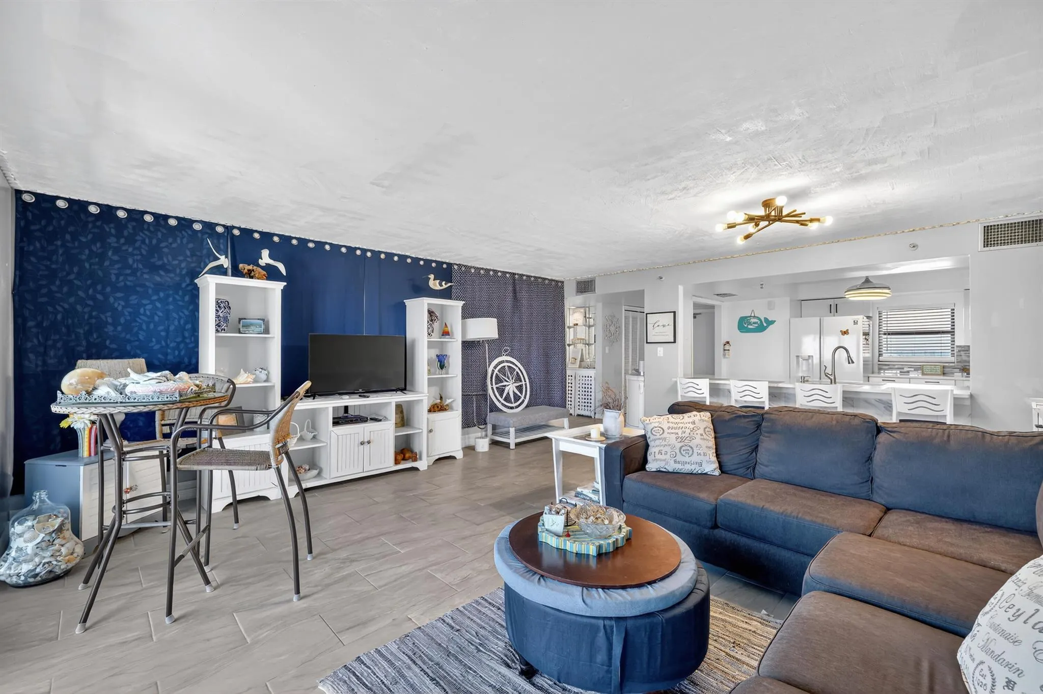 801 S Ocean Drive, #910