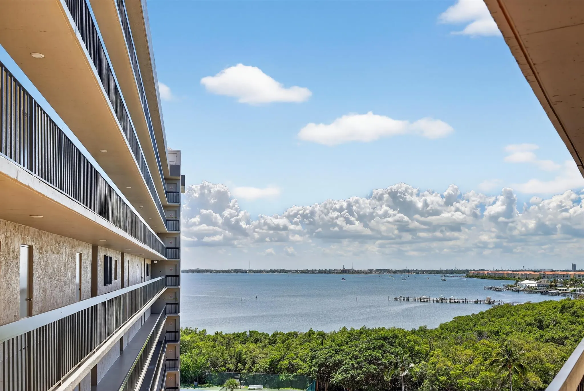 801 S Ocean Drive, #910