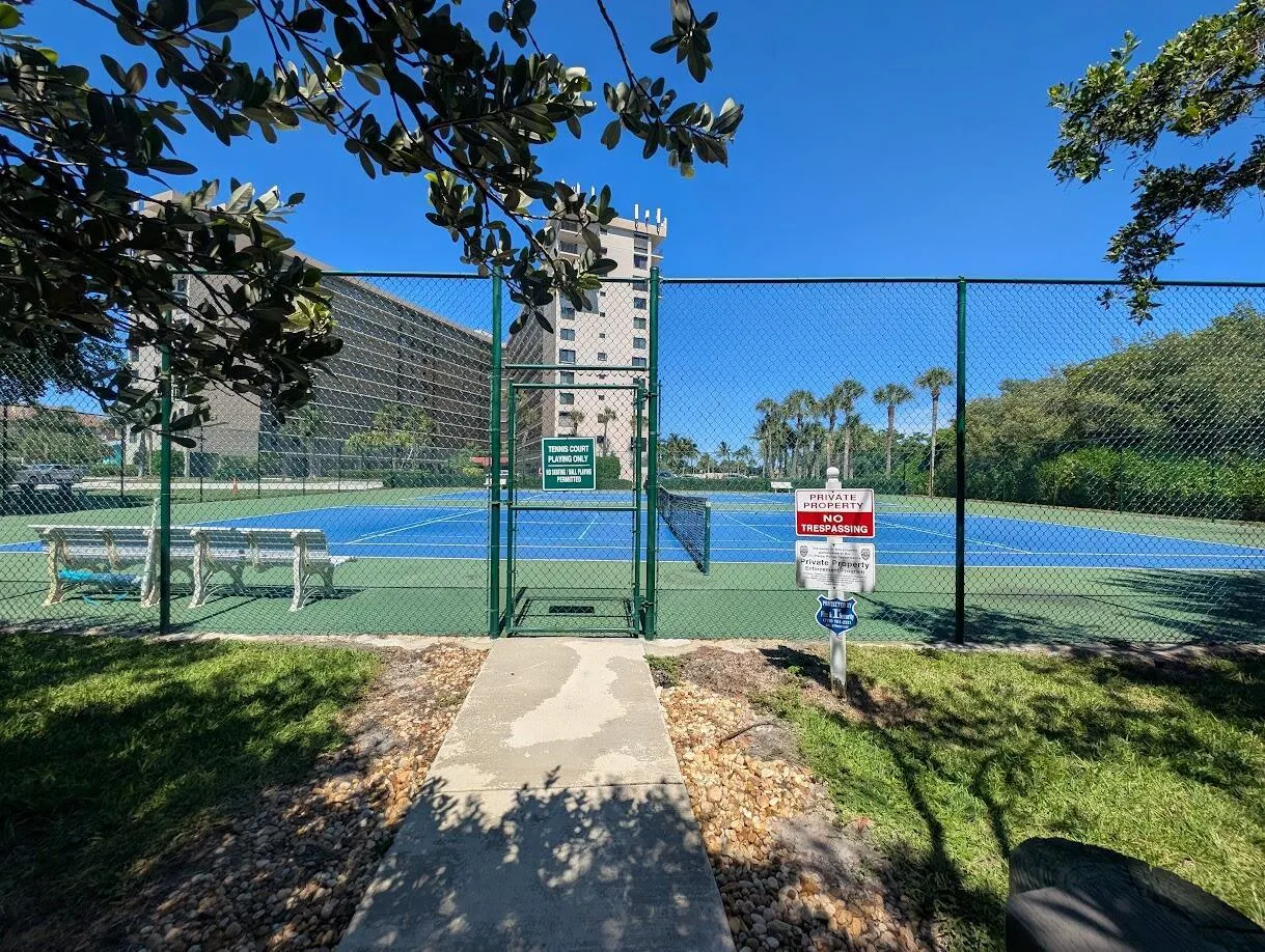 801 S Ocean Drive, #910