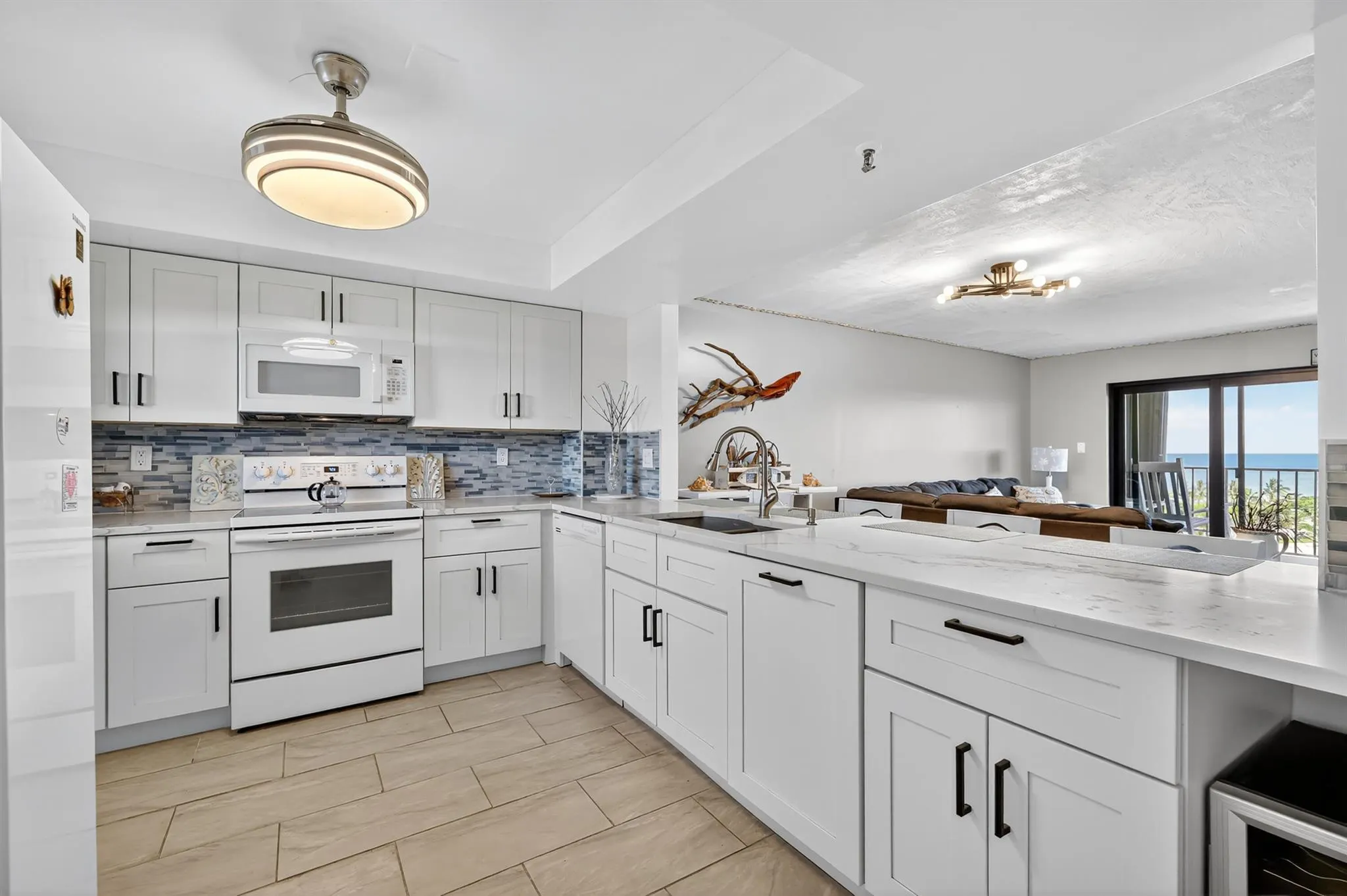 801 S Ocean Drive, #910
