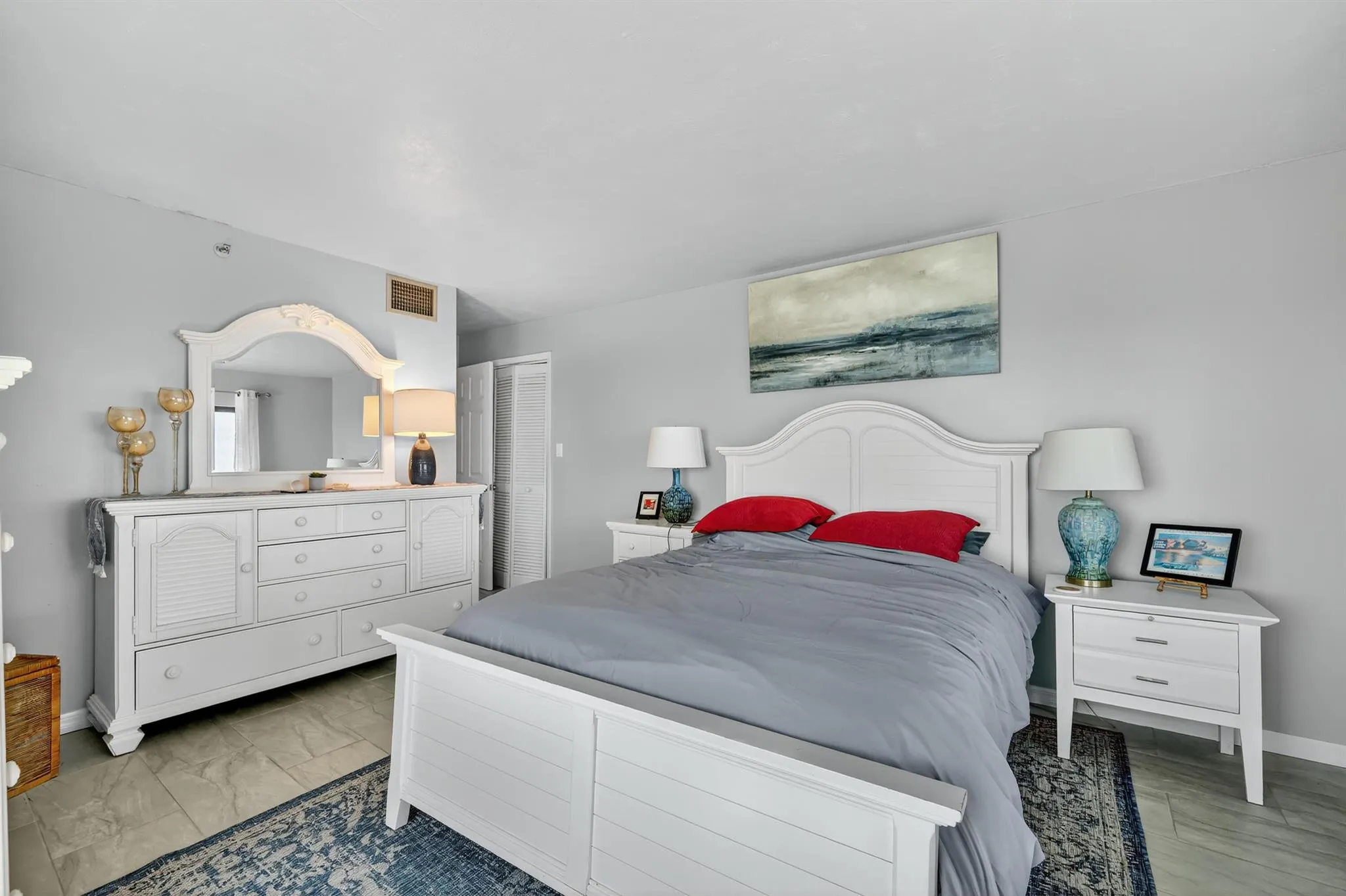 801 S Ocean Drive, #910