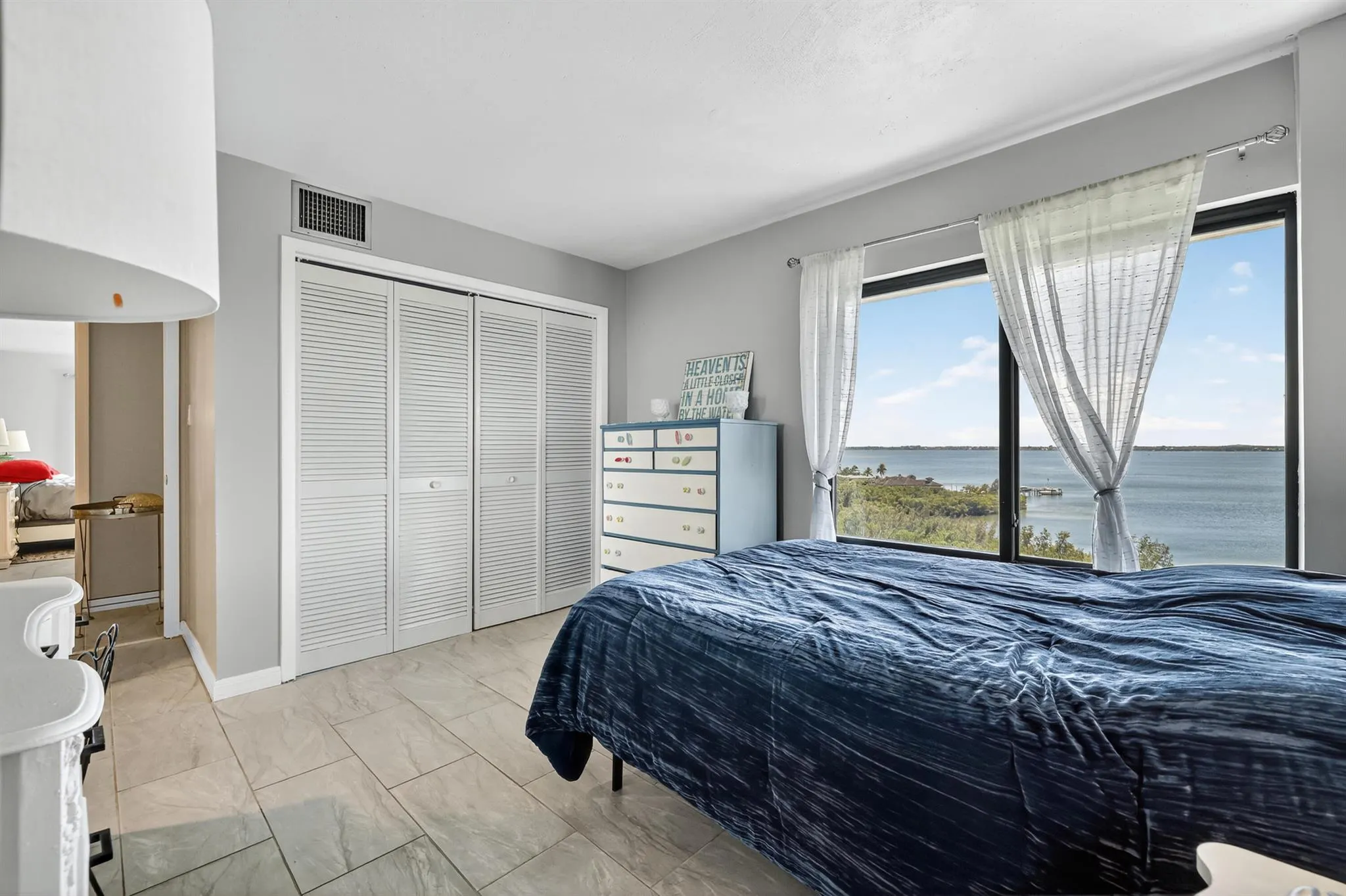 801 S Ocean Drive, #910
