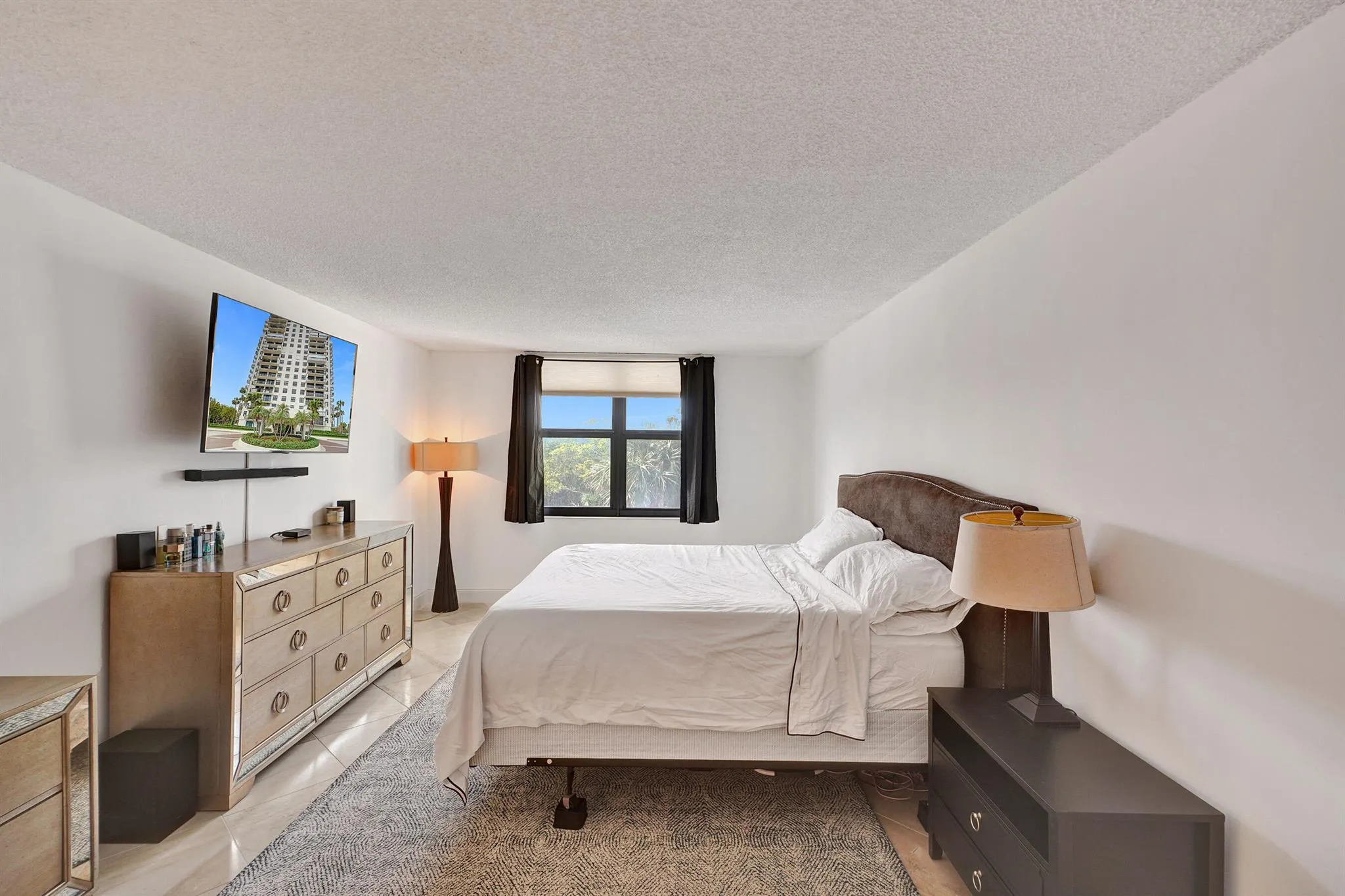 2001 N Ocean Boulevard, #305