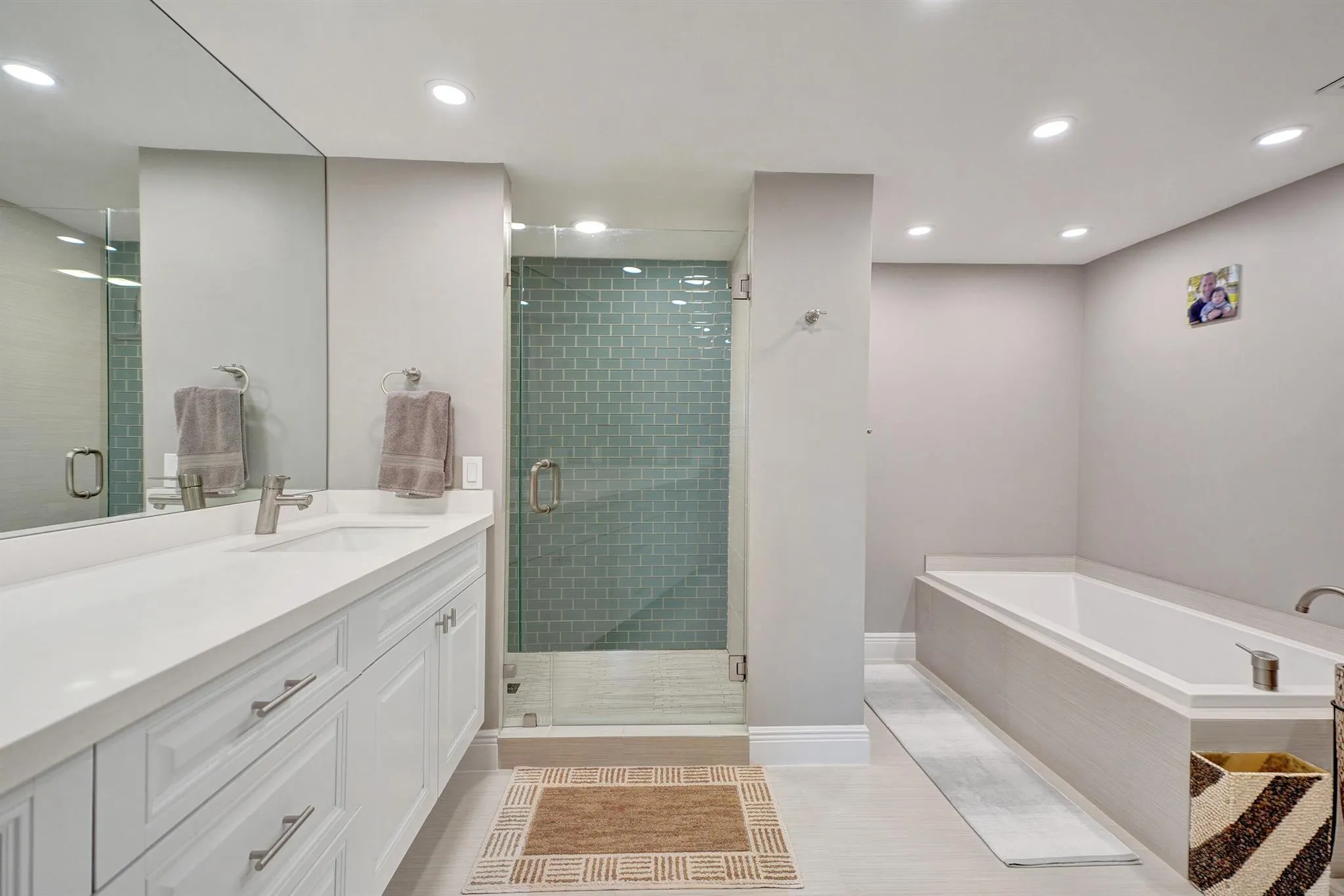 2001 N Ocean Boulevard, #305