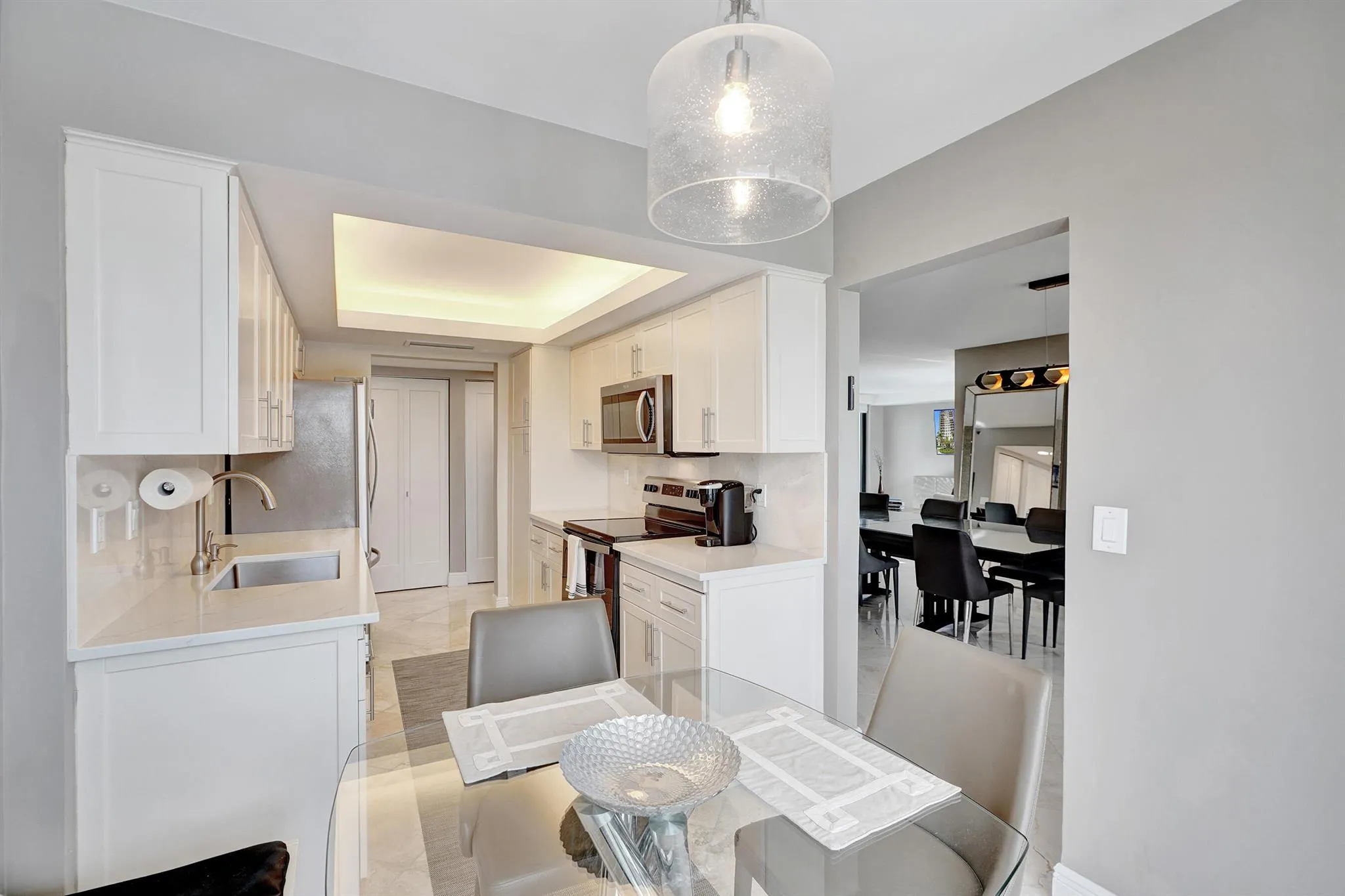 2001 N Ocean Boulevard, #305