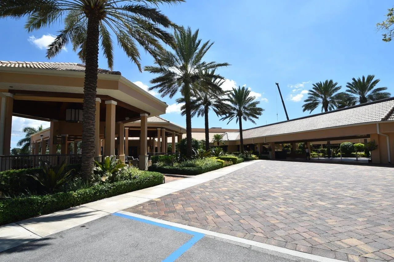 15307 Strathearn Drive, #11204
