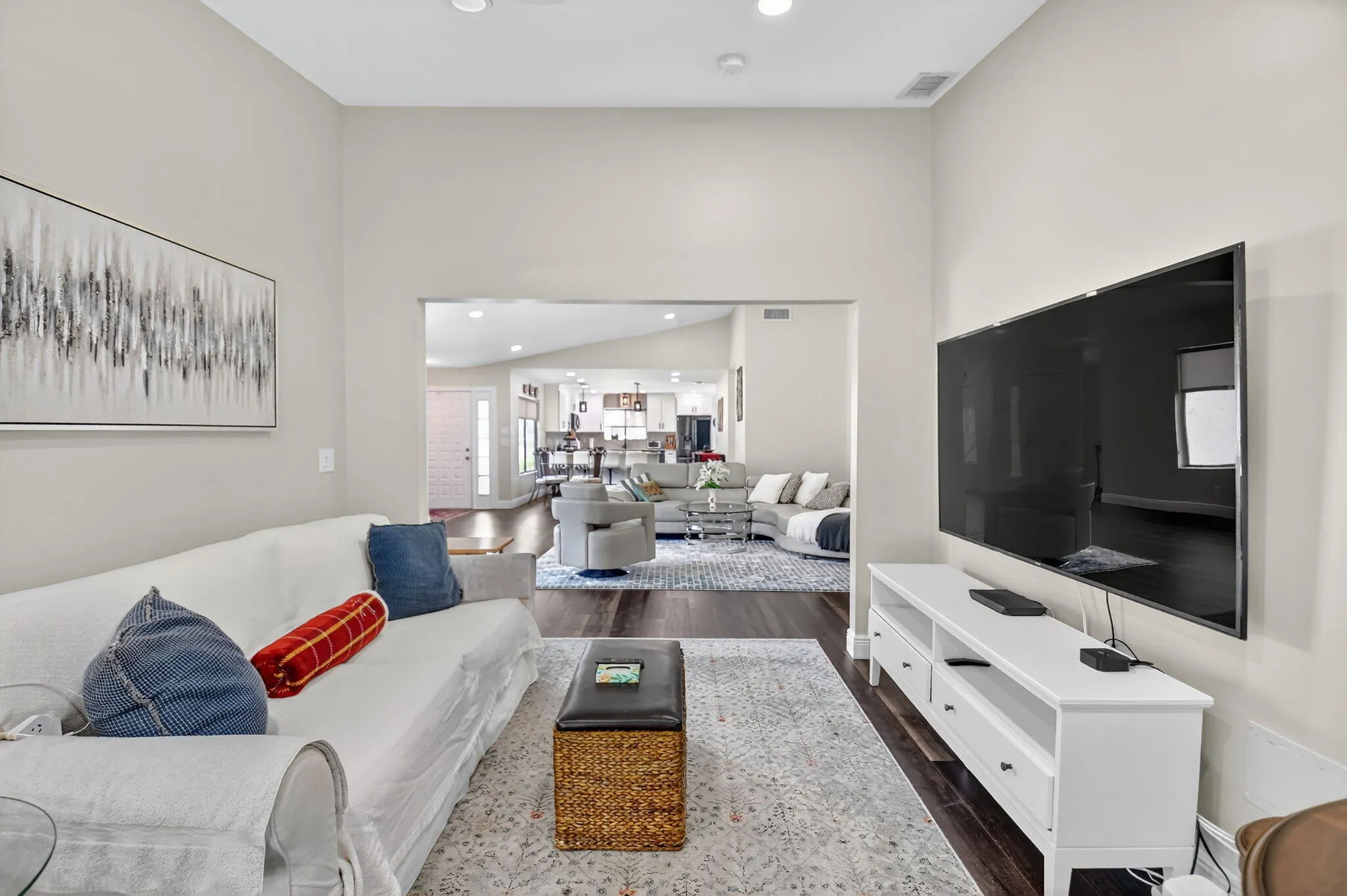 15307 Strathearn Drive, #11204