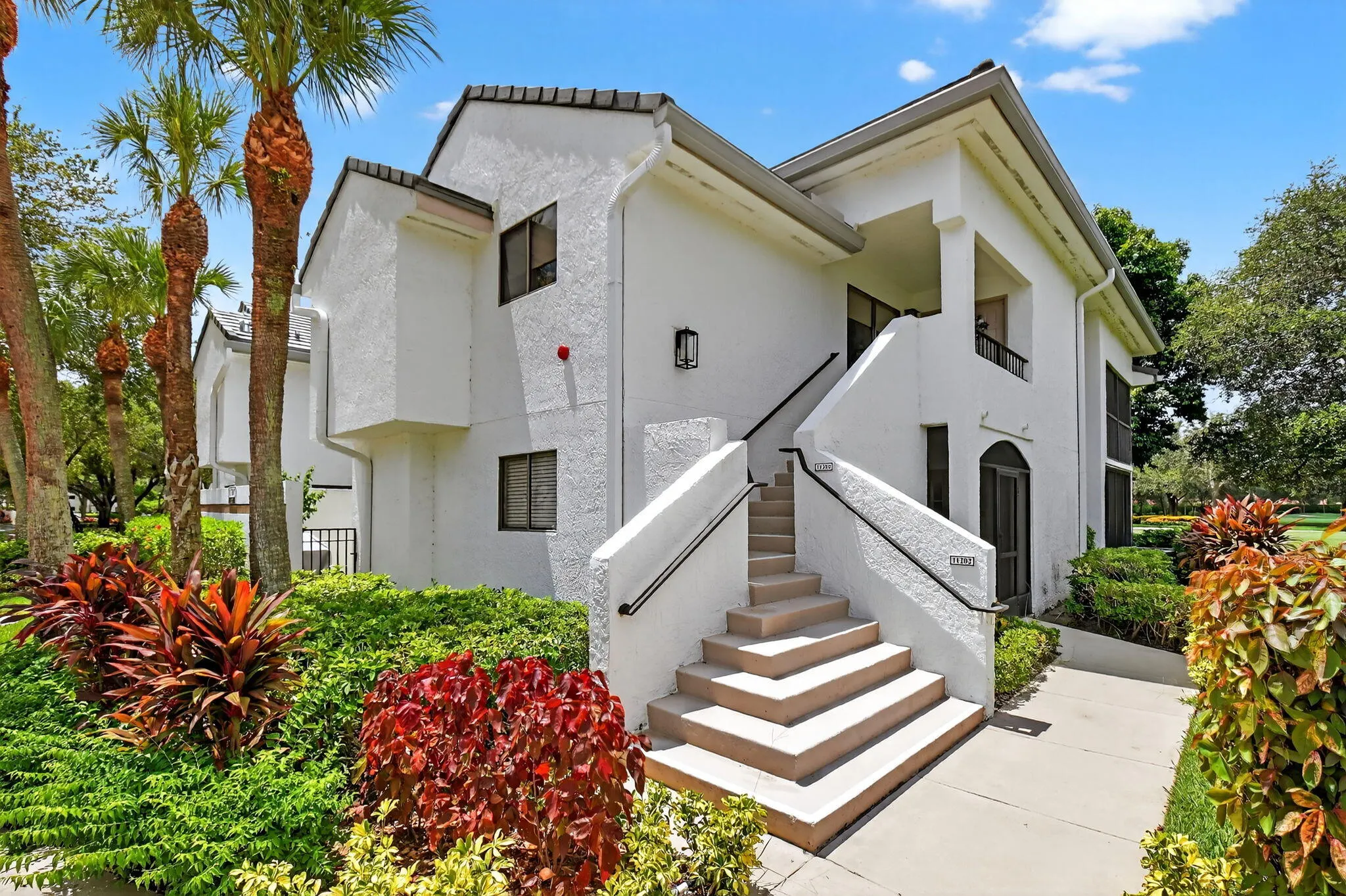 15307 Strathearn Drive, #11204