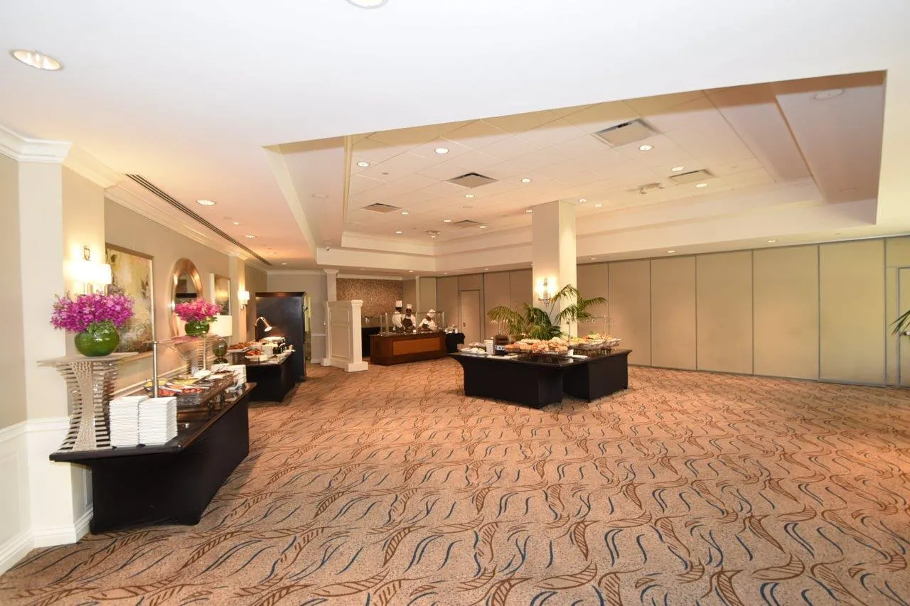 15307 Strathearn Drive, #11204