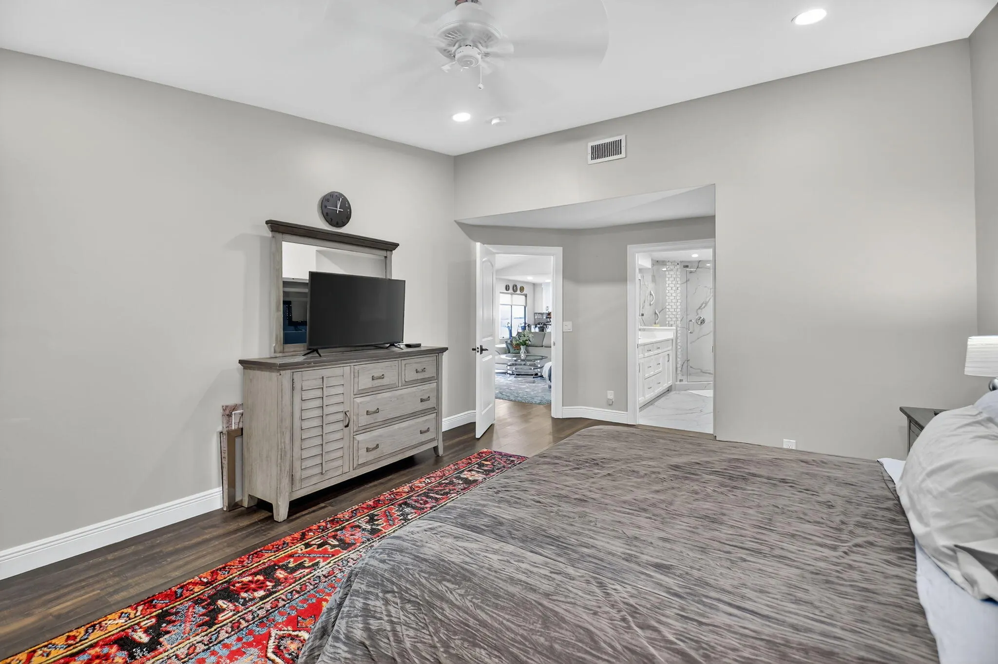 15307 Strathearn Drive, #11204