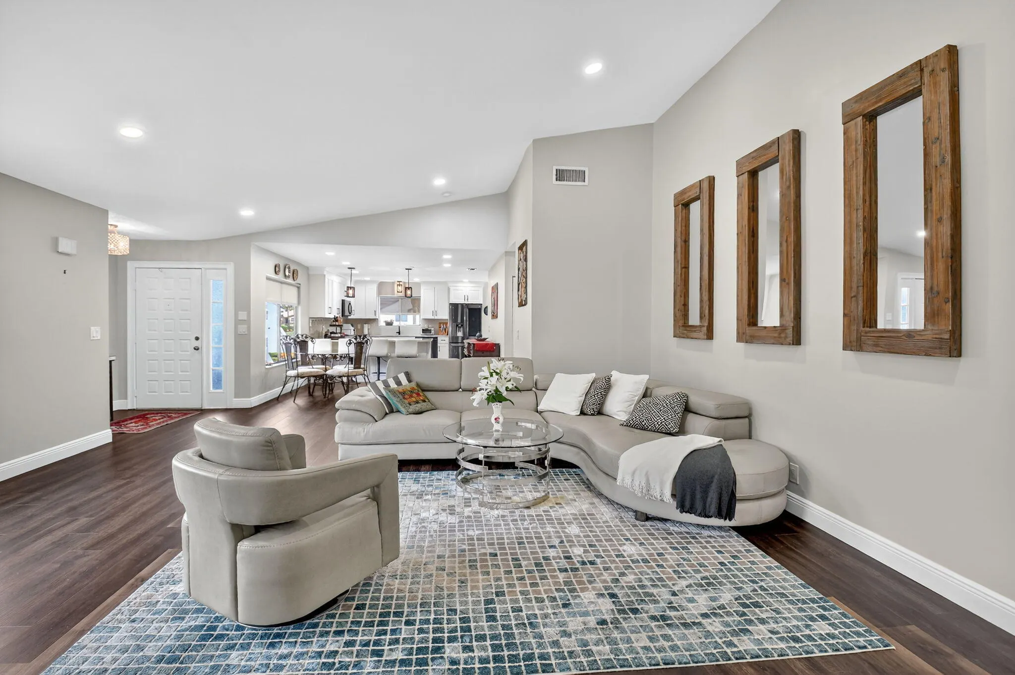 15307 Strathearn Drive, #11204