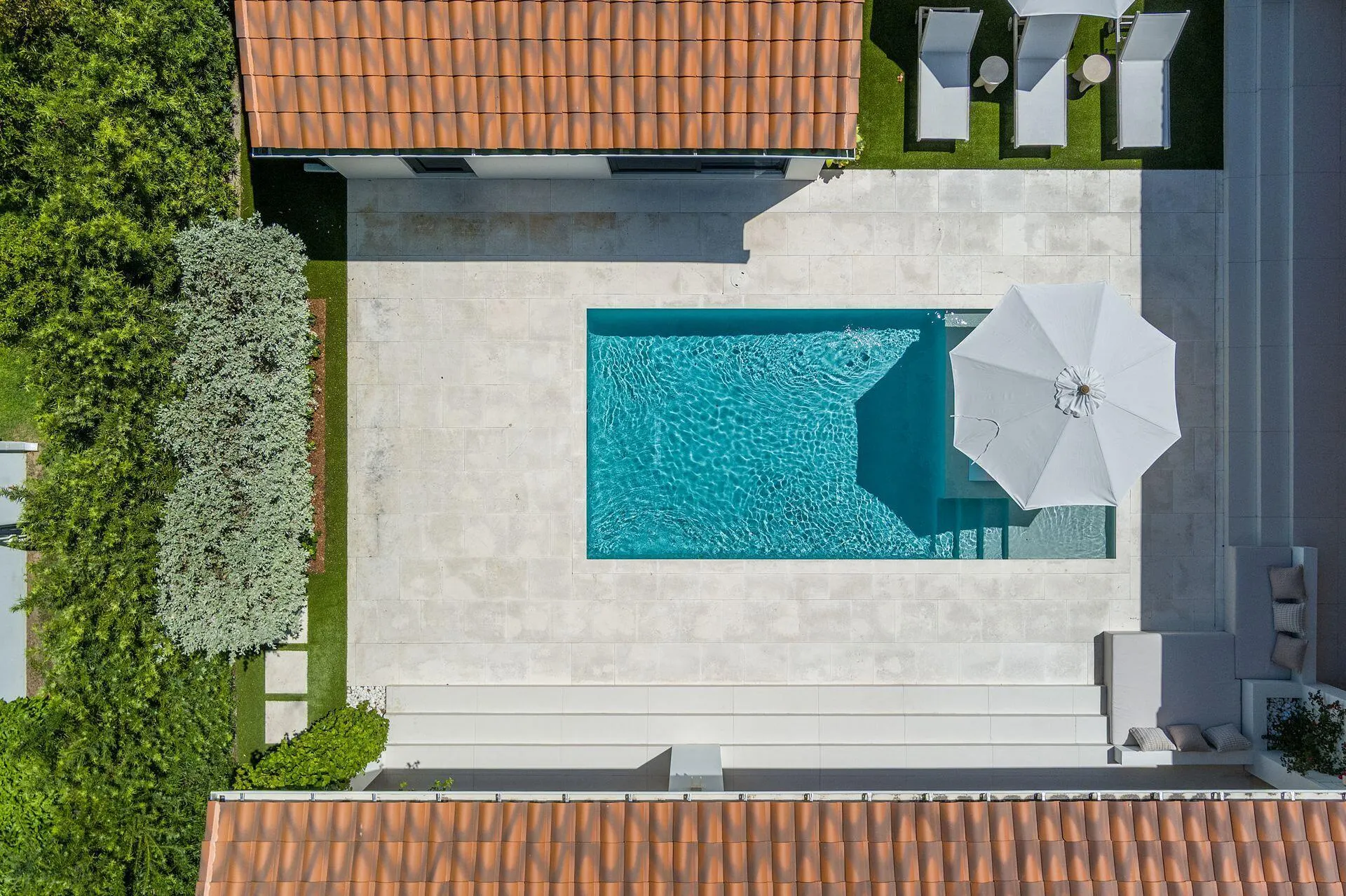 370 Ellamar Road