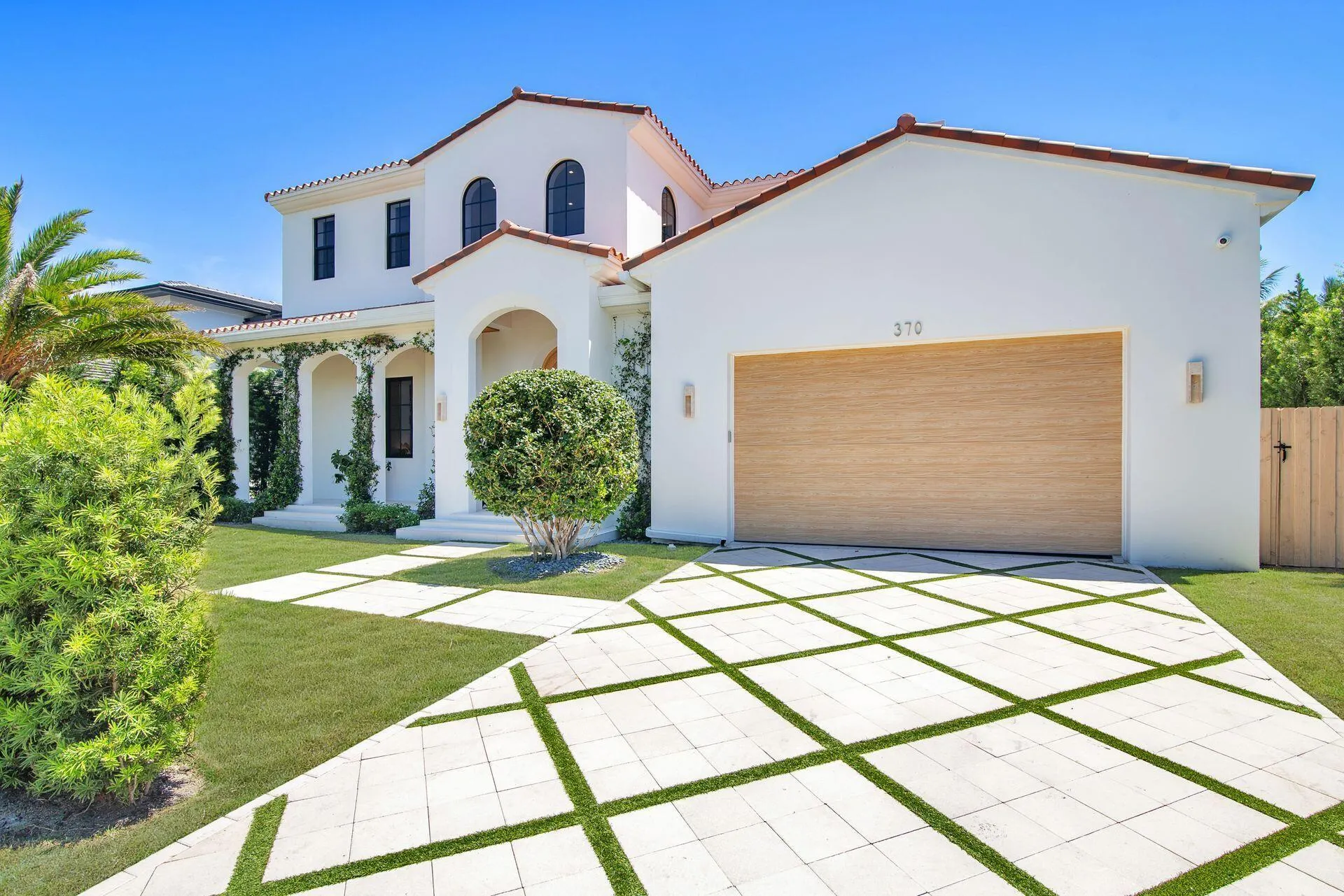 370 Ellamar Road