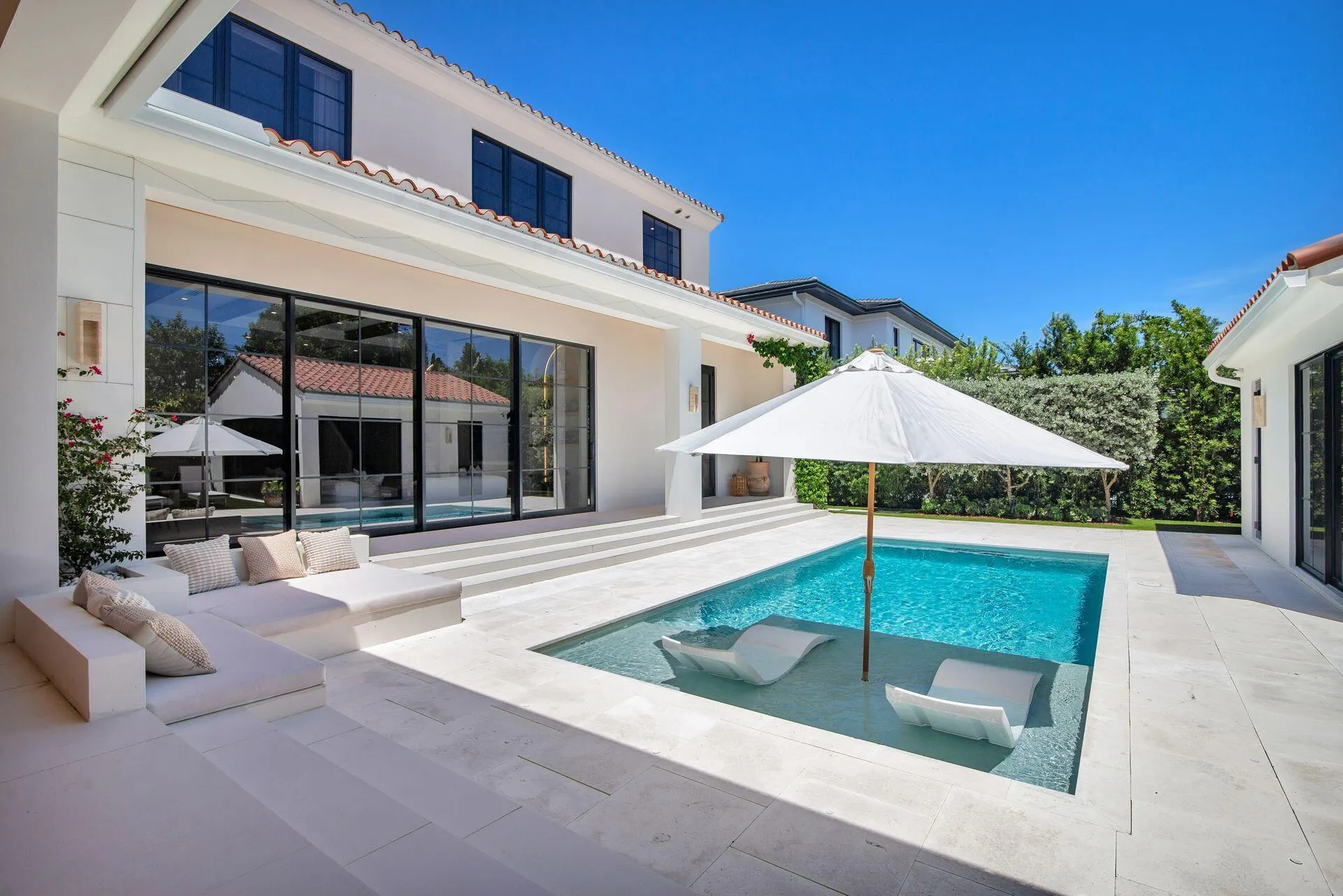 370 Ellamar Road