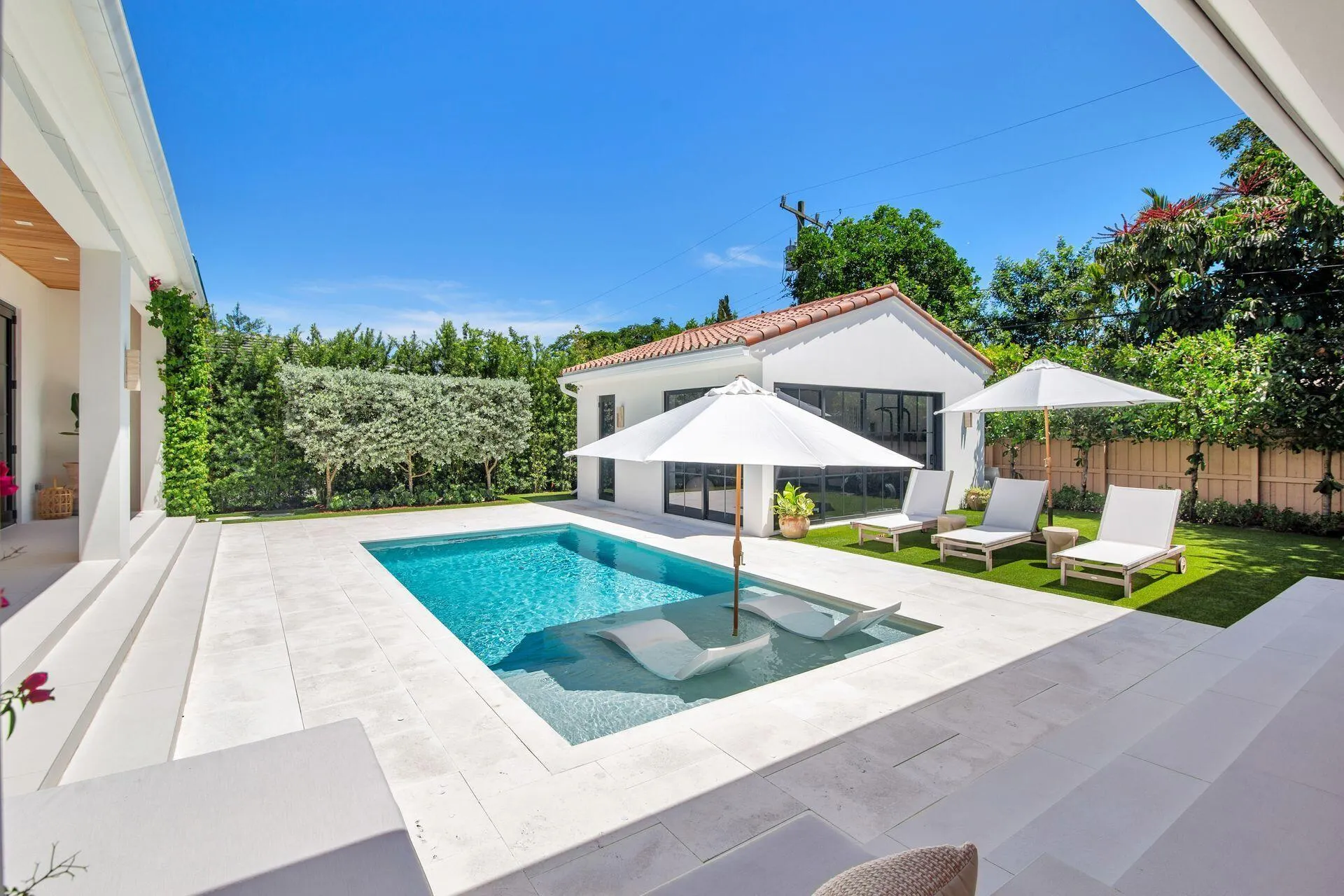370 Ellamar Road