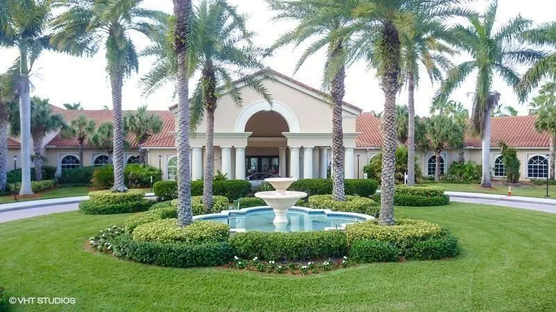241 NW Toscane Trail