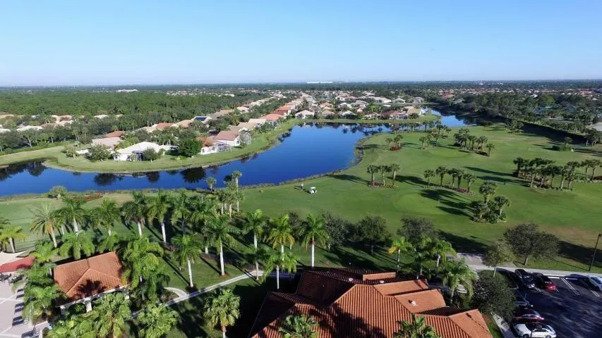241 NW Toscane Trail