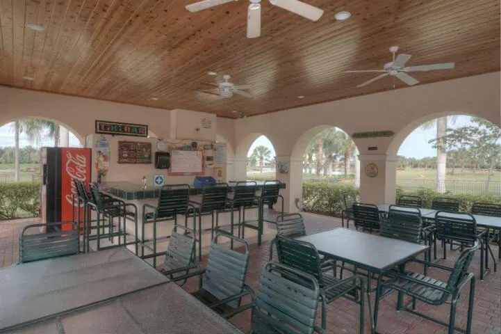 241 NW Toscane Trail