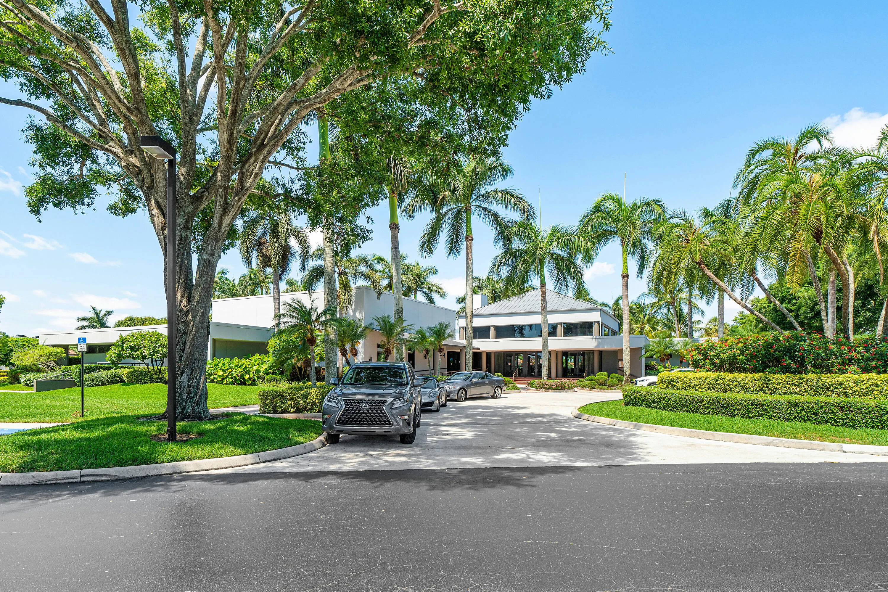 17128 Newport Club Drive