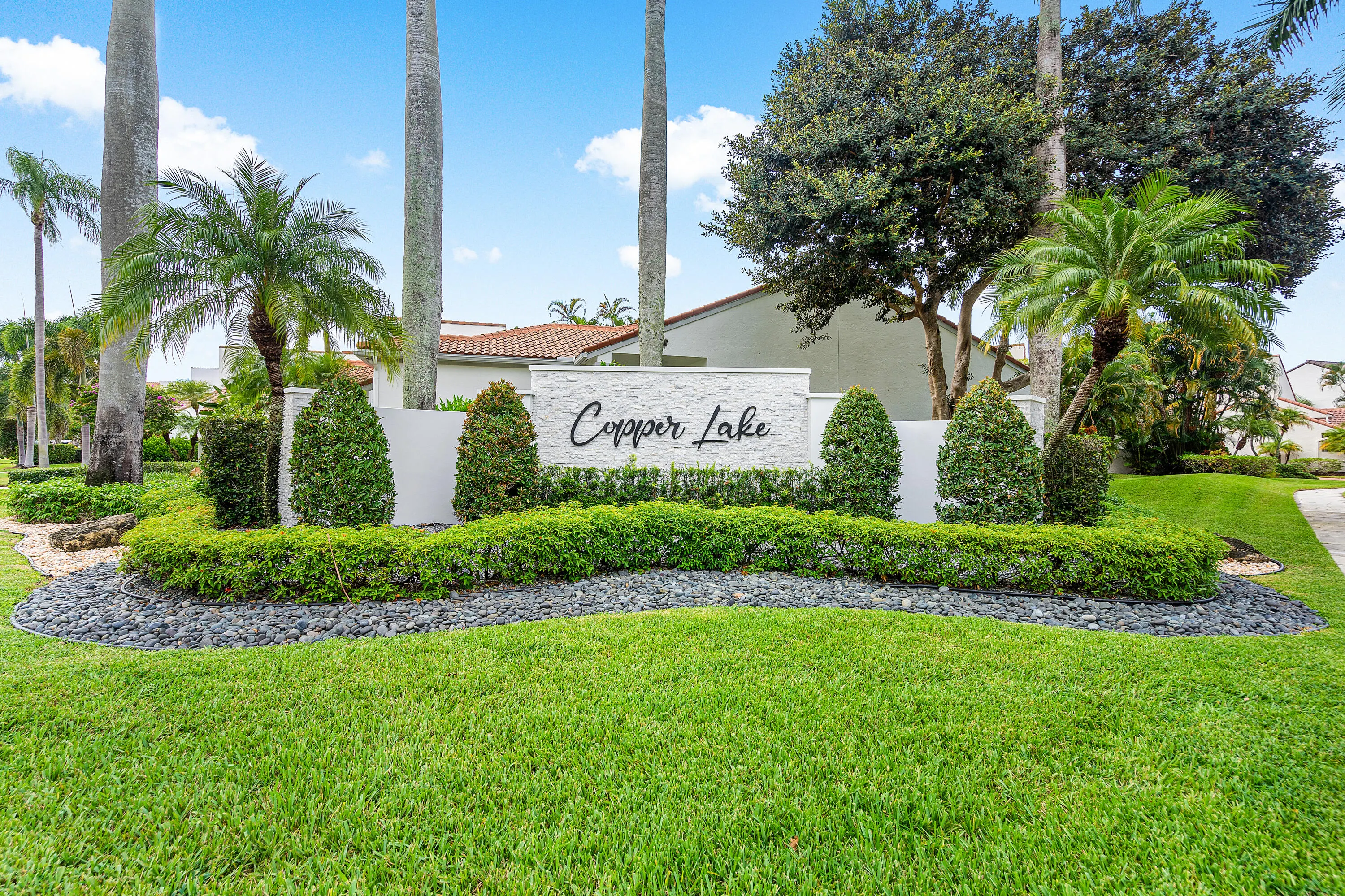 17128 Newport Club Drive