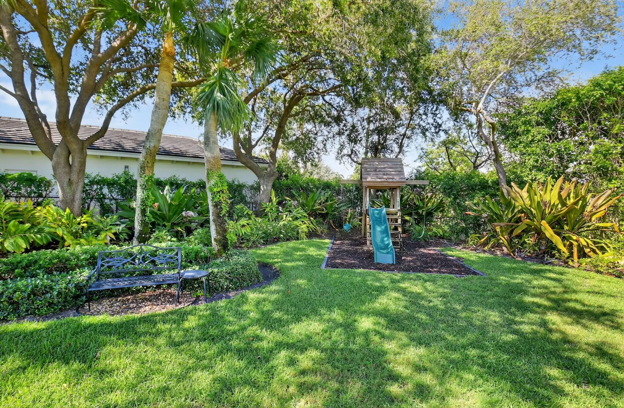 831 Kokomo Key Lane