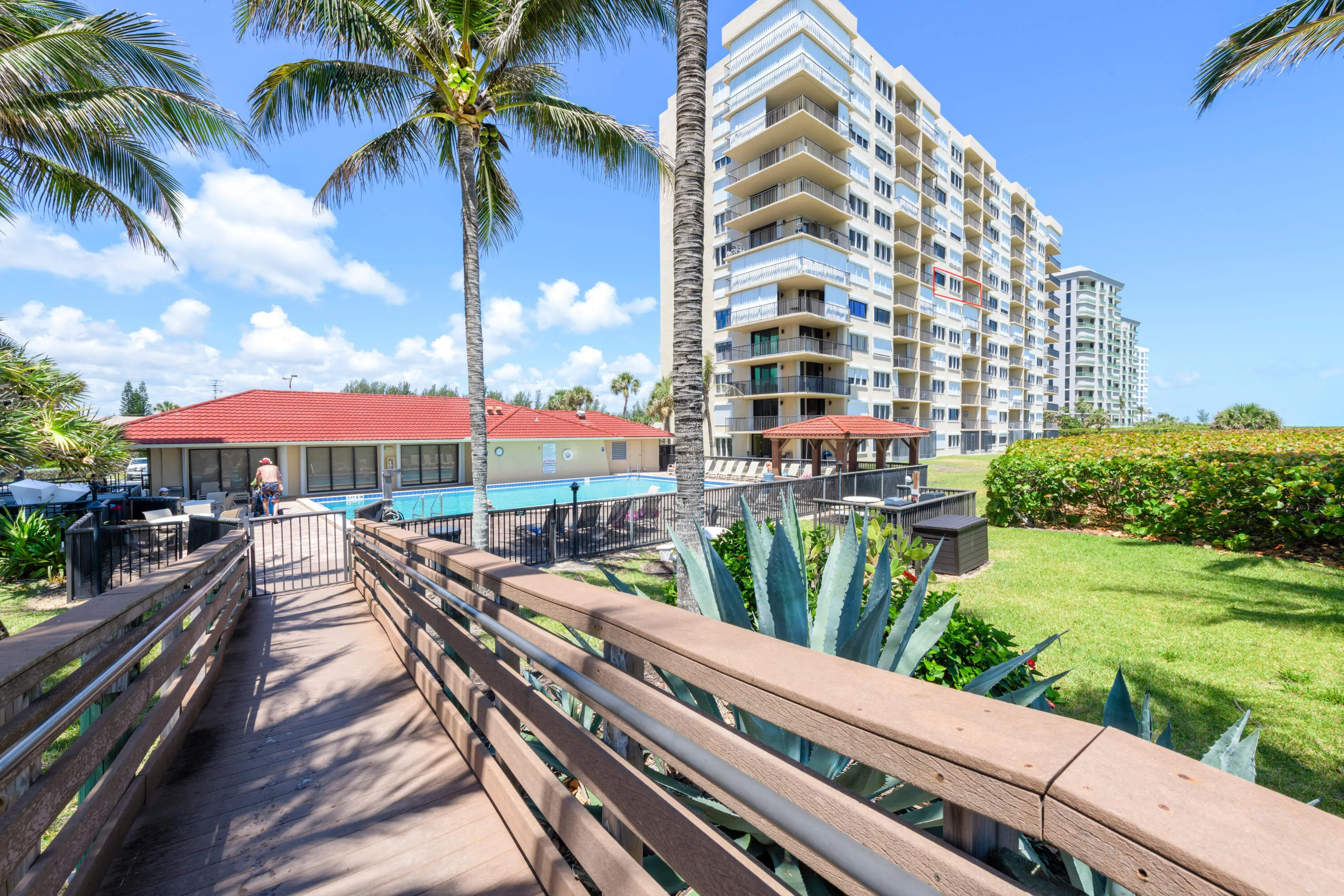 4250 N Highway A1a, #705