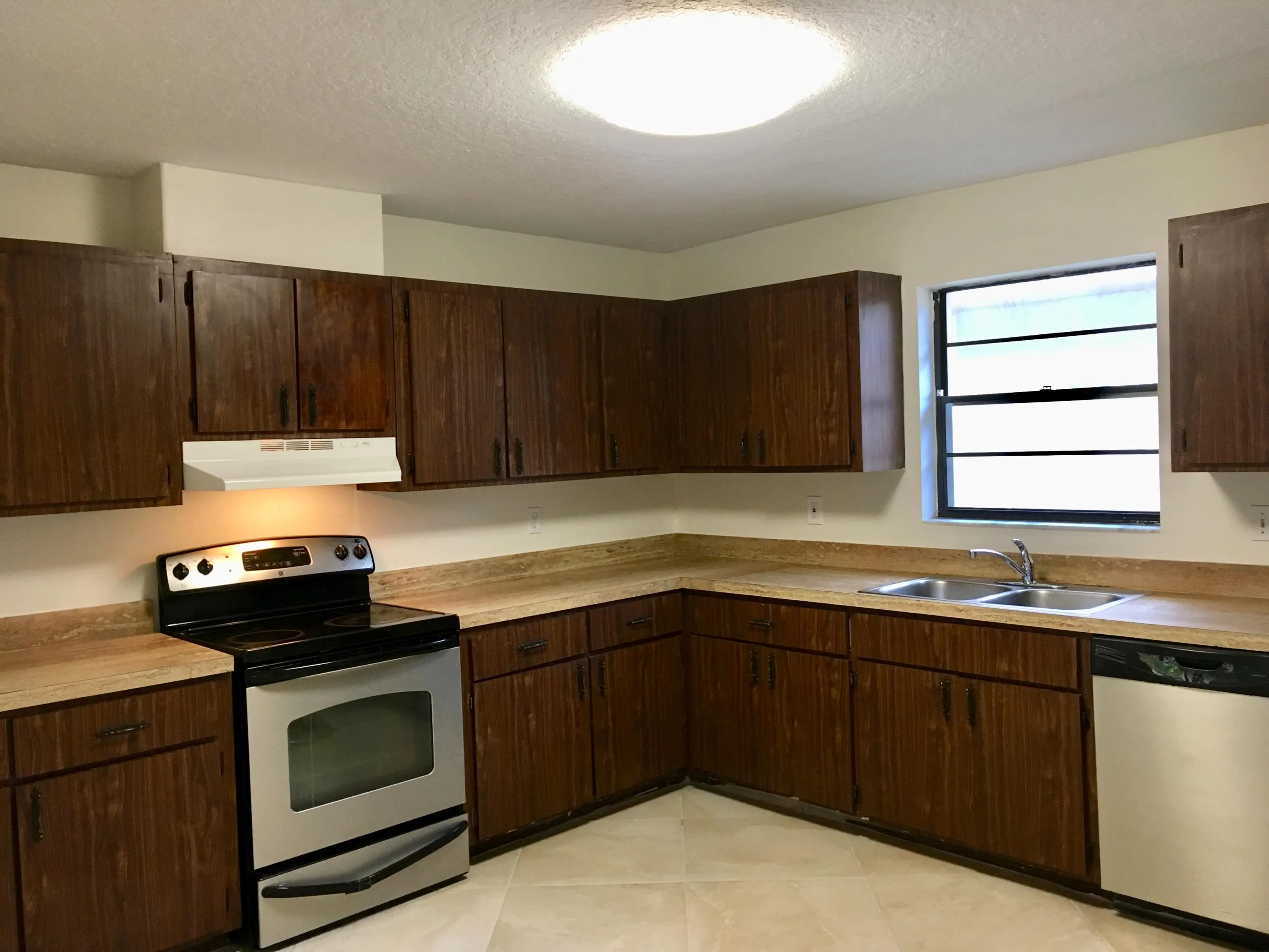1305 Hempstead Street, #1303