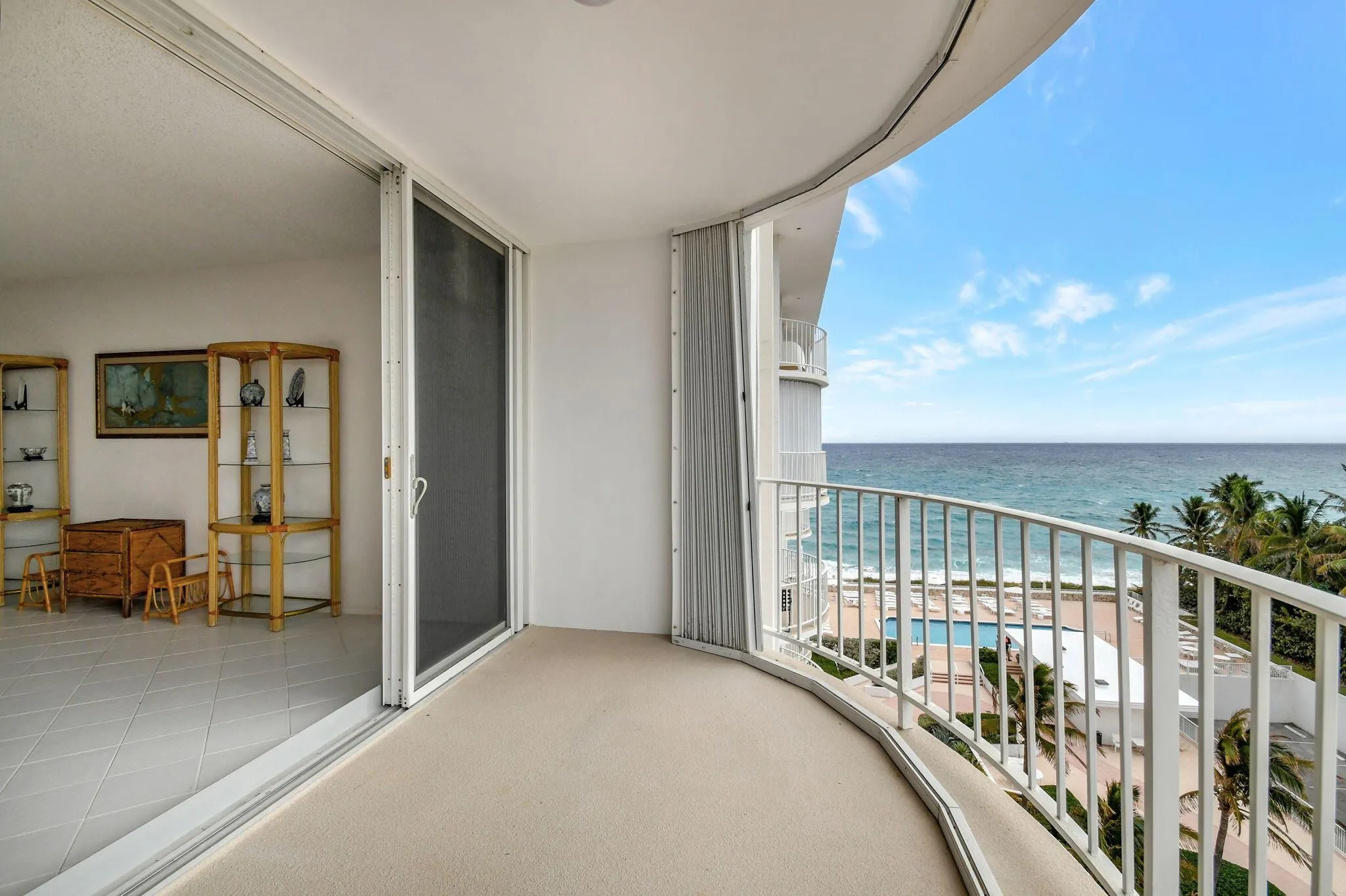 2295 S Ocean Boulevard, #804