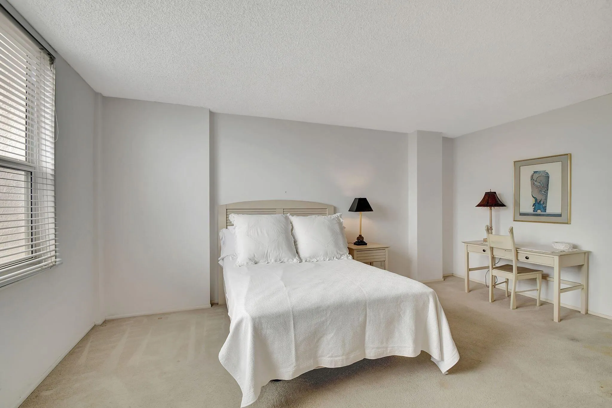2295 S Ocean Boulevard, #804