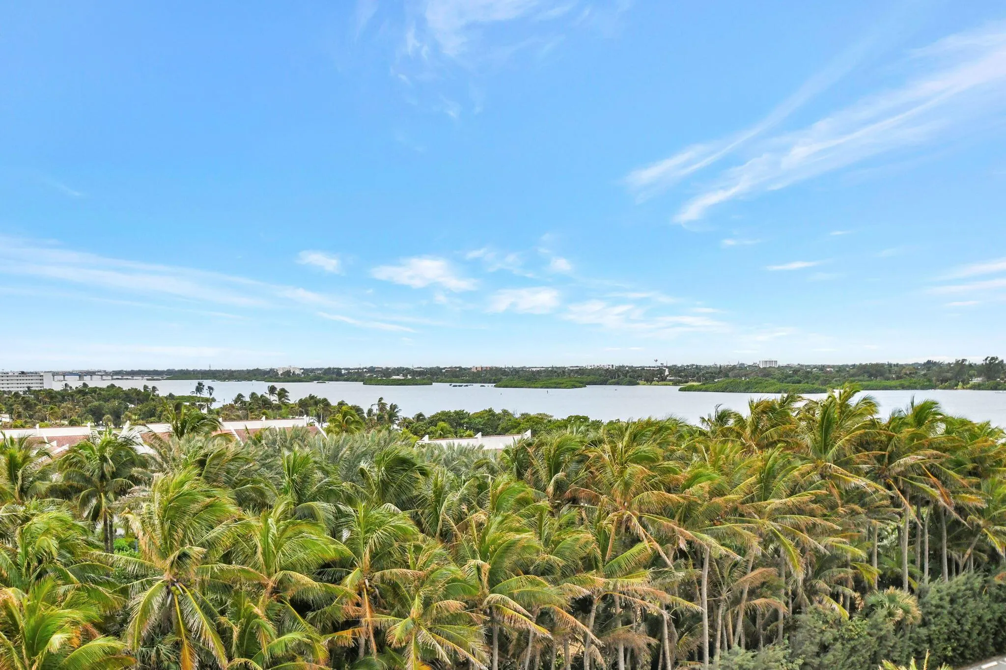 2295 S Ocean Boulevard, #804