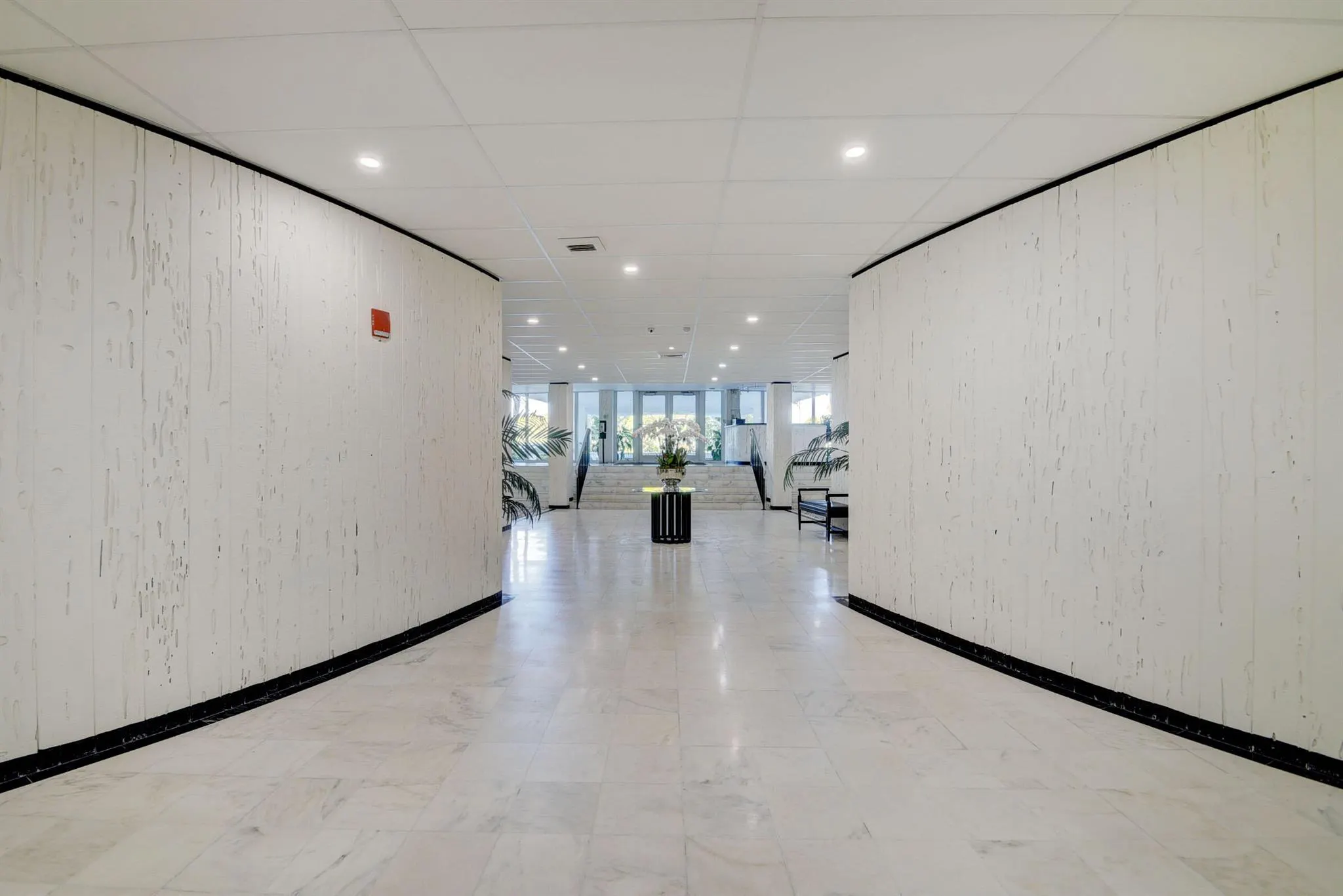 2295 S Ocean Boulevard, #804