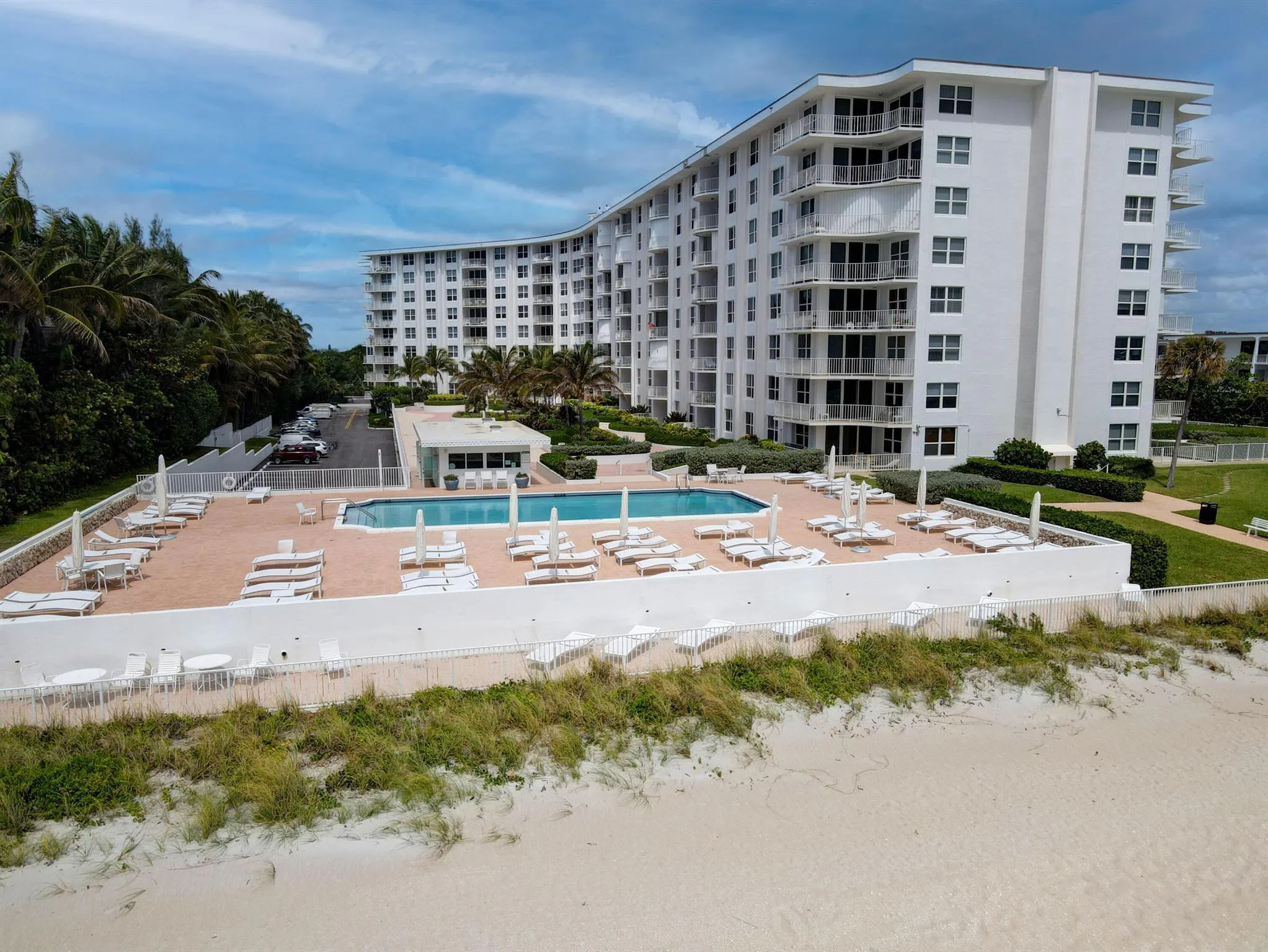 2295 S Ocean Boulevard, #804