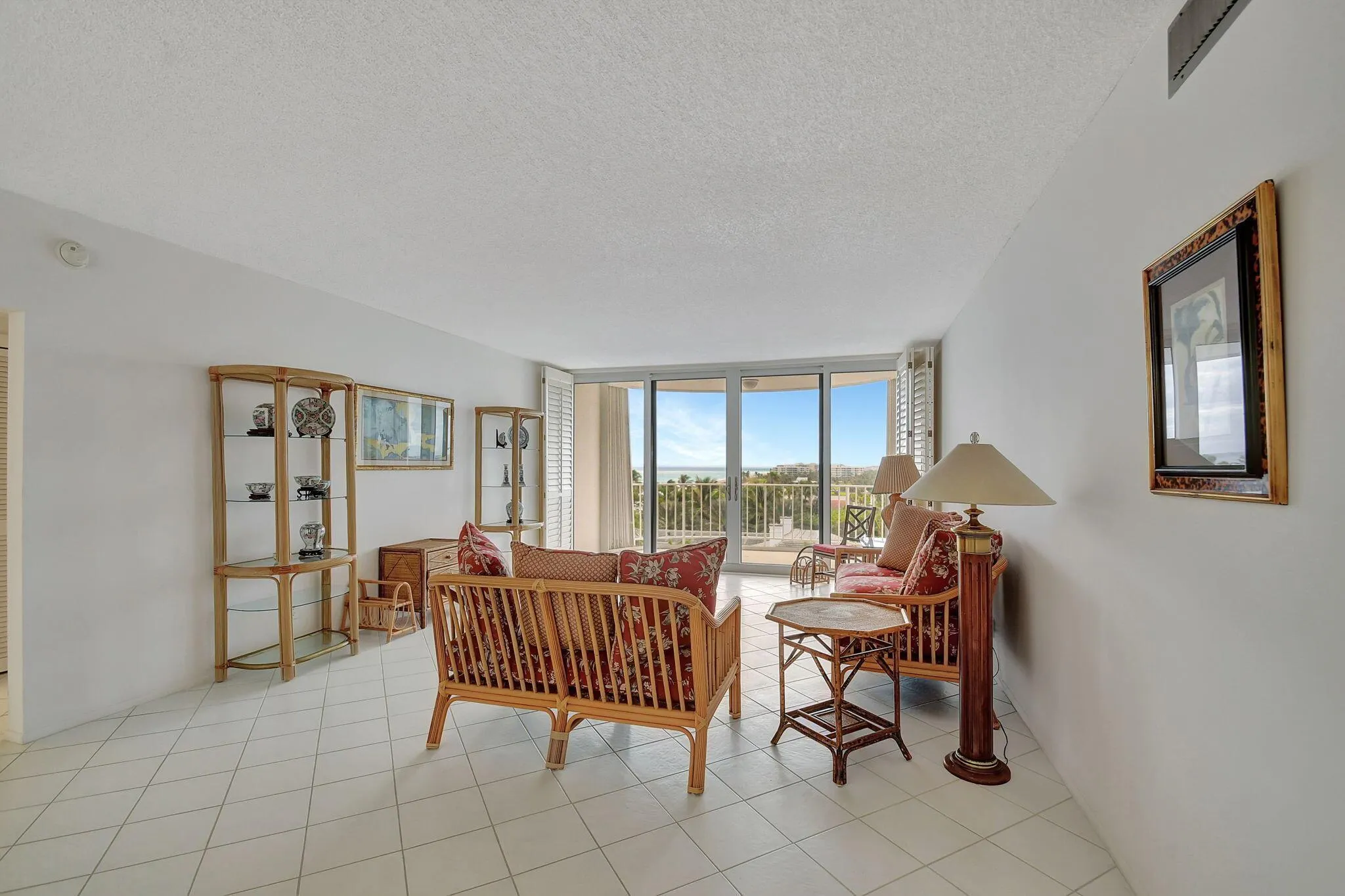 2295 S Ocean Boulevard, #804
