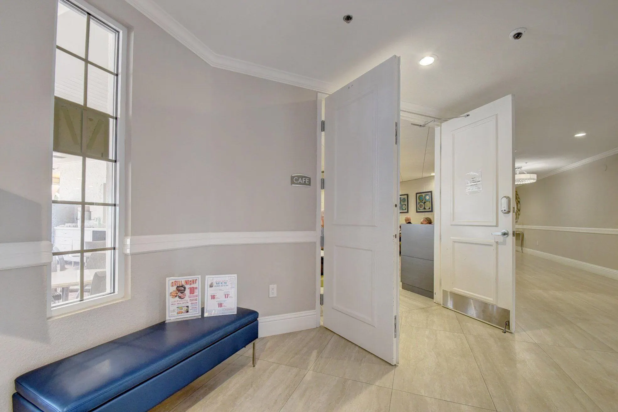 5382 Venetia Court, #D
