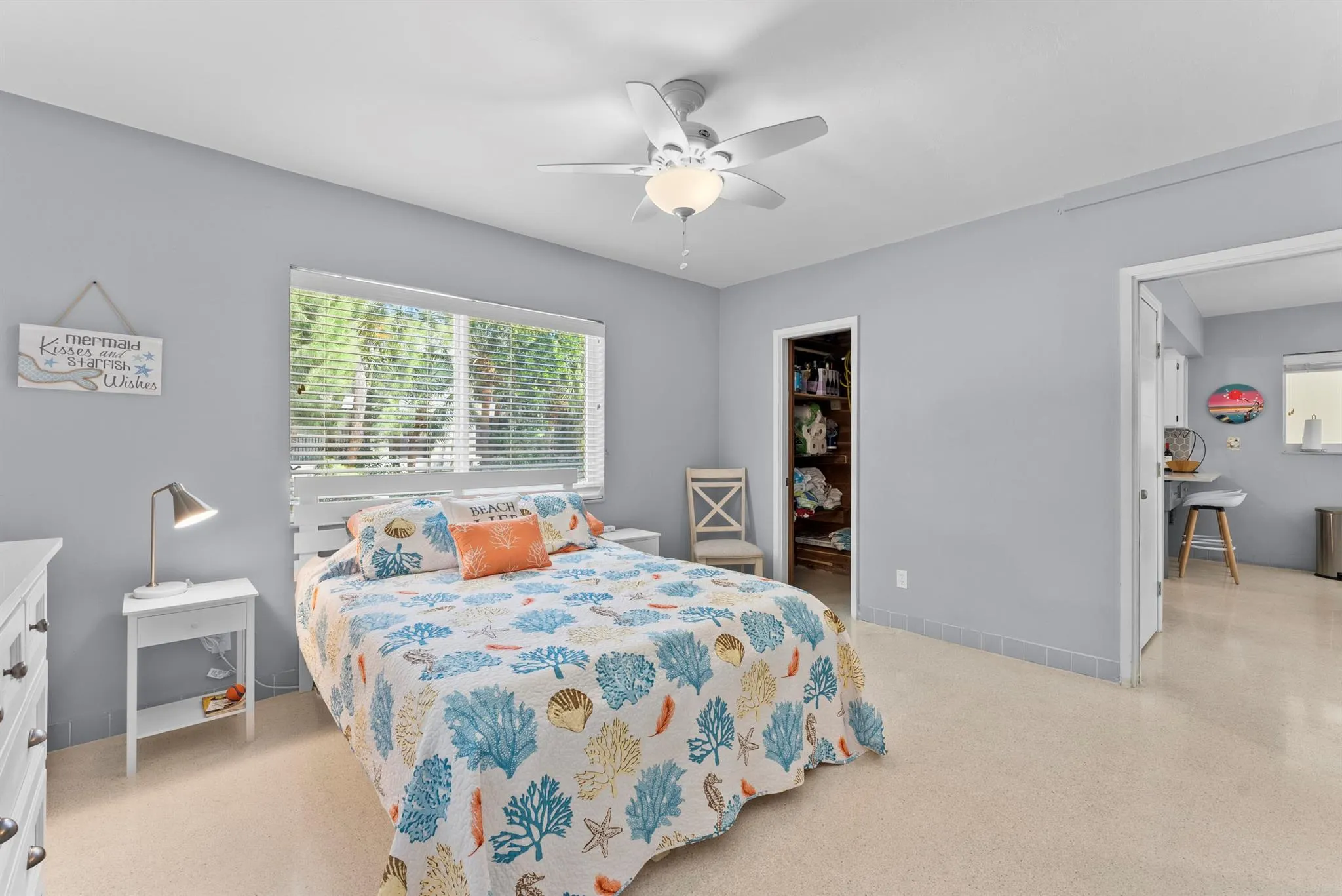 1203 Hillsboro Mile, #5b